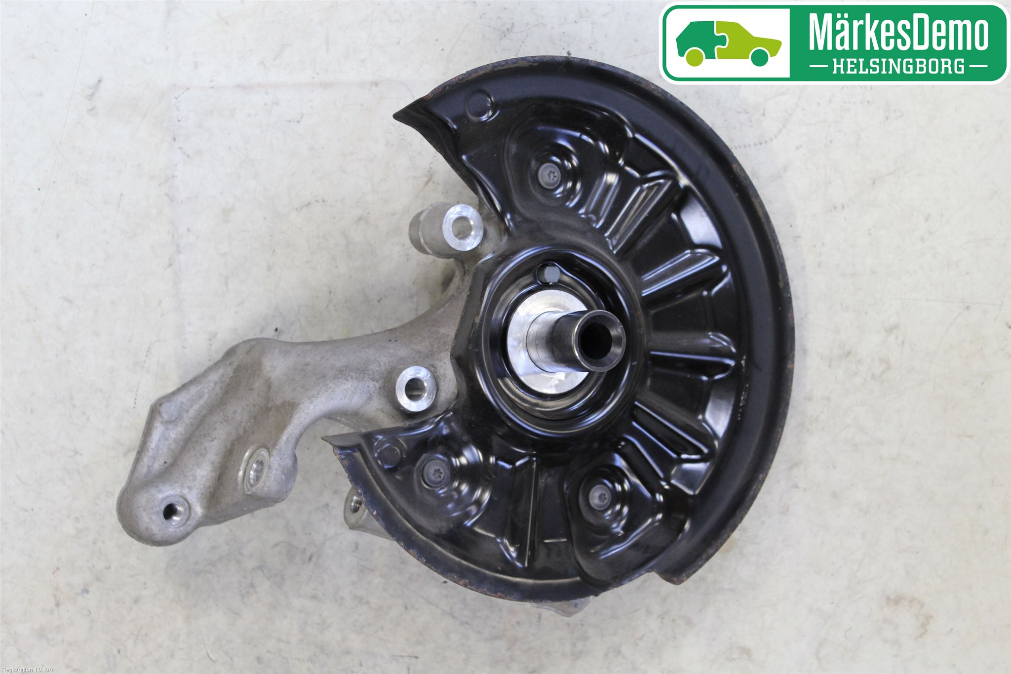 Audi TT/TTS/TT RS 15- Hjullagerhus-Spindel Vä B