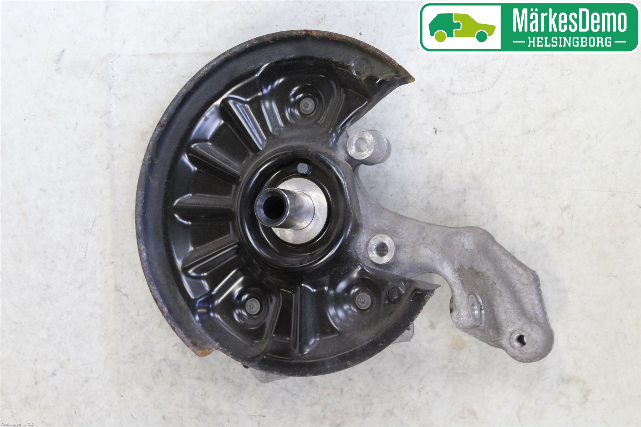 Audi TT/TTS/TT RS 15- Hjullagerhus-Spindel Hö B