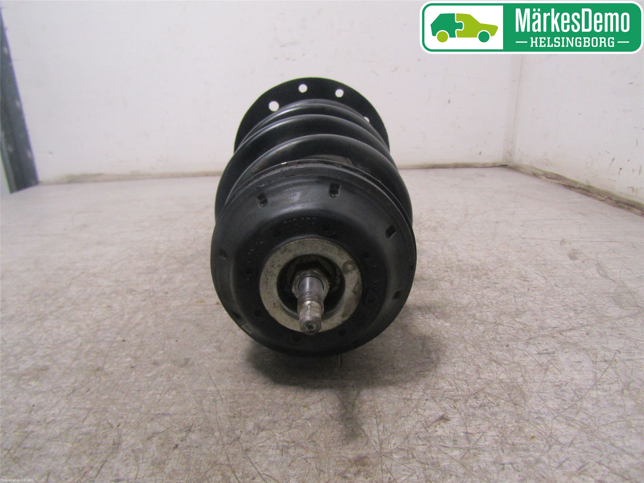 Opel CORSA D 07-14 Fjäderben Fram Höger