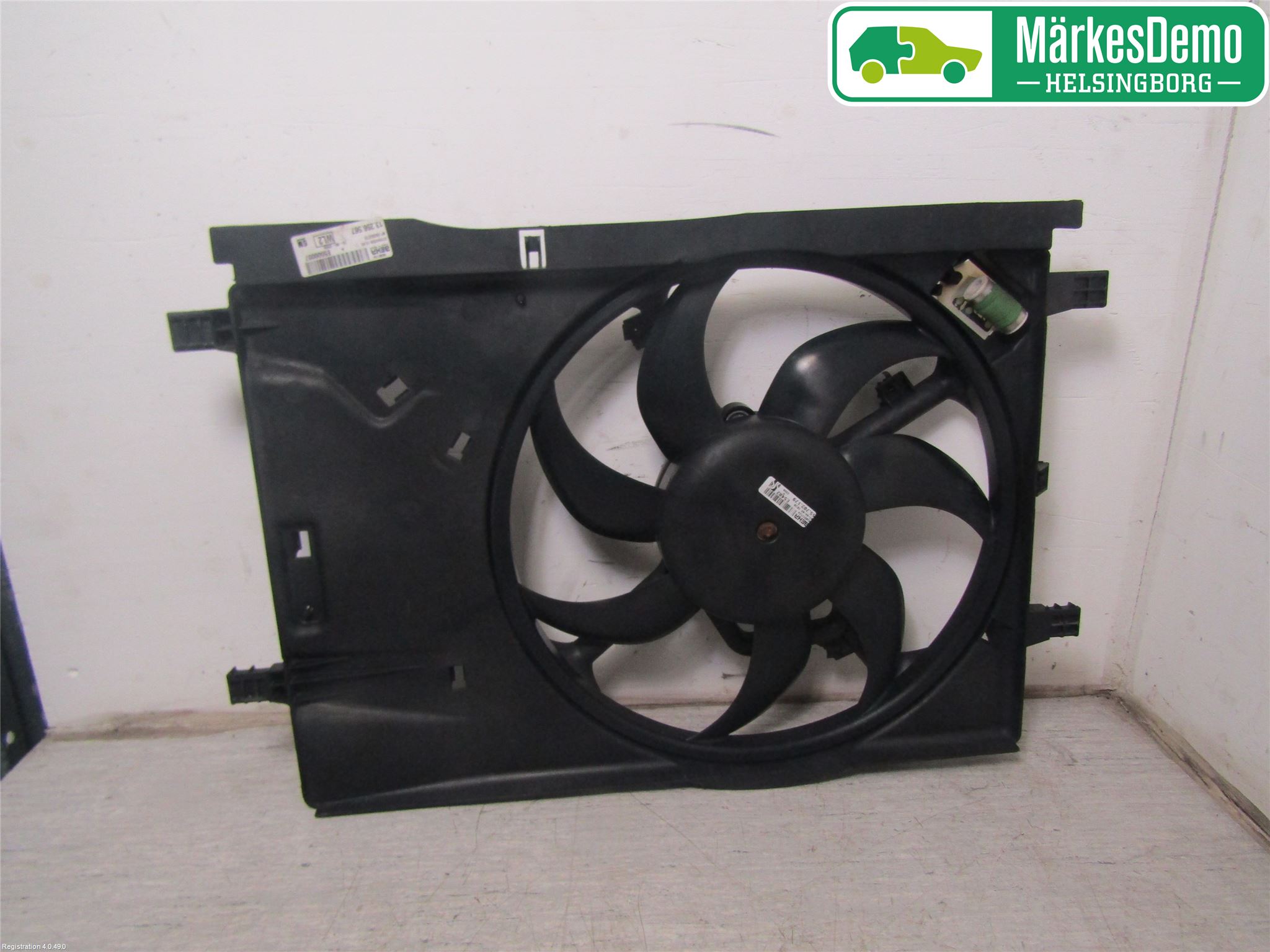 Opel CORSA D 07-14 Kylfläkt El