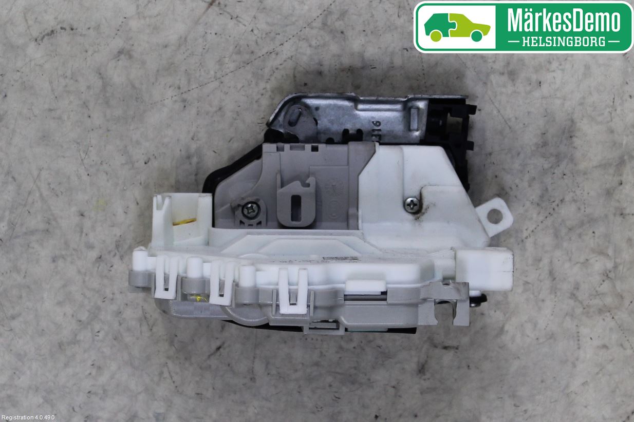 Audi TT/TTS/TT RS 15- Centrallåsmotor Vänster