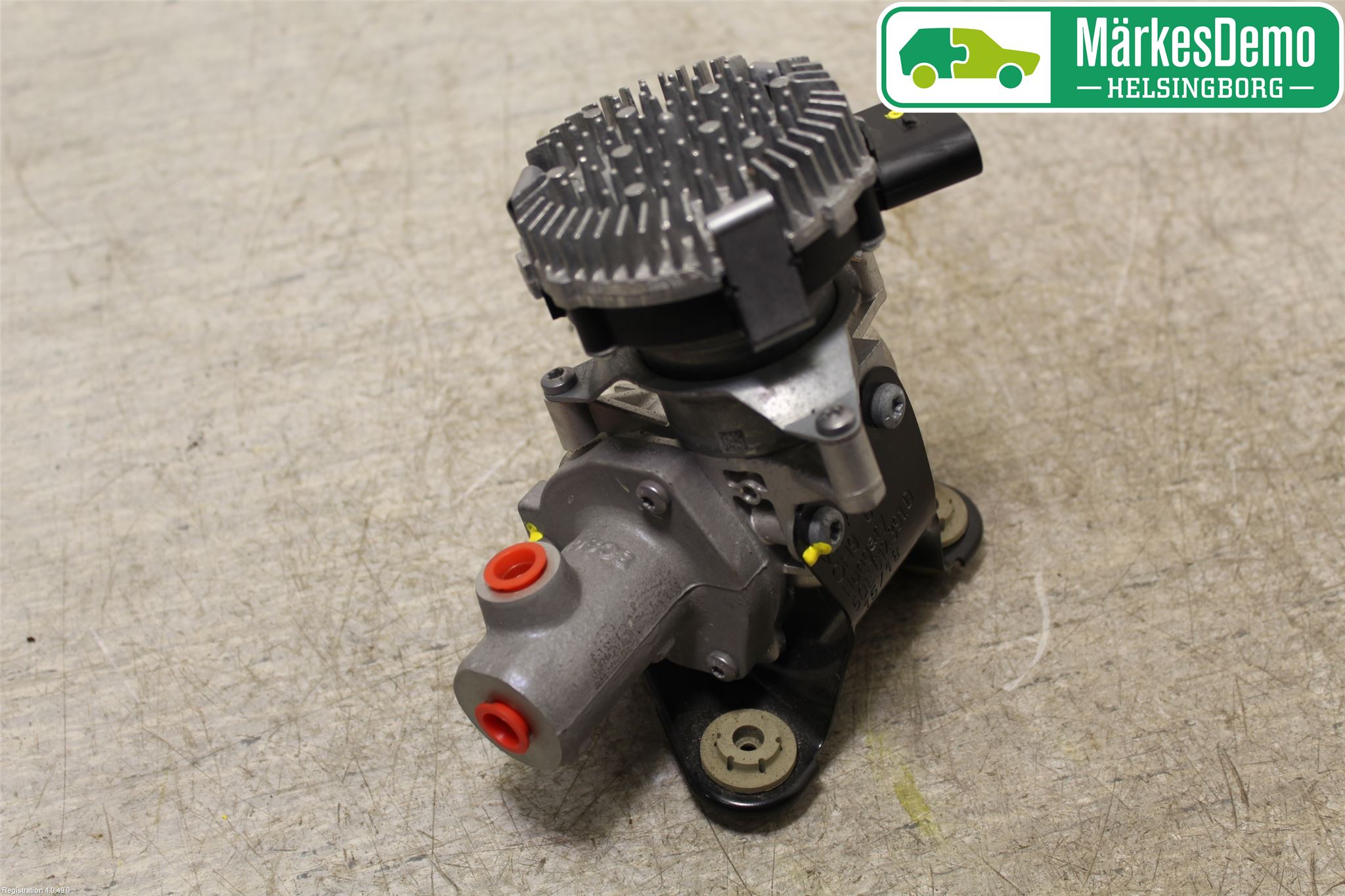 Volkswagen VW PASSAT 15-19 Bromstryckackumulator