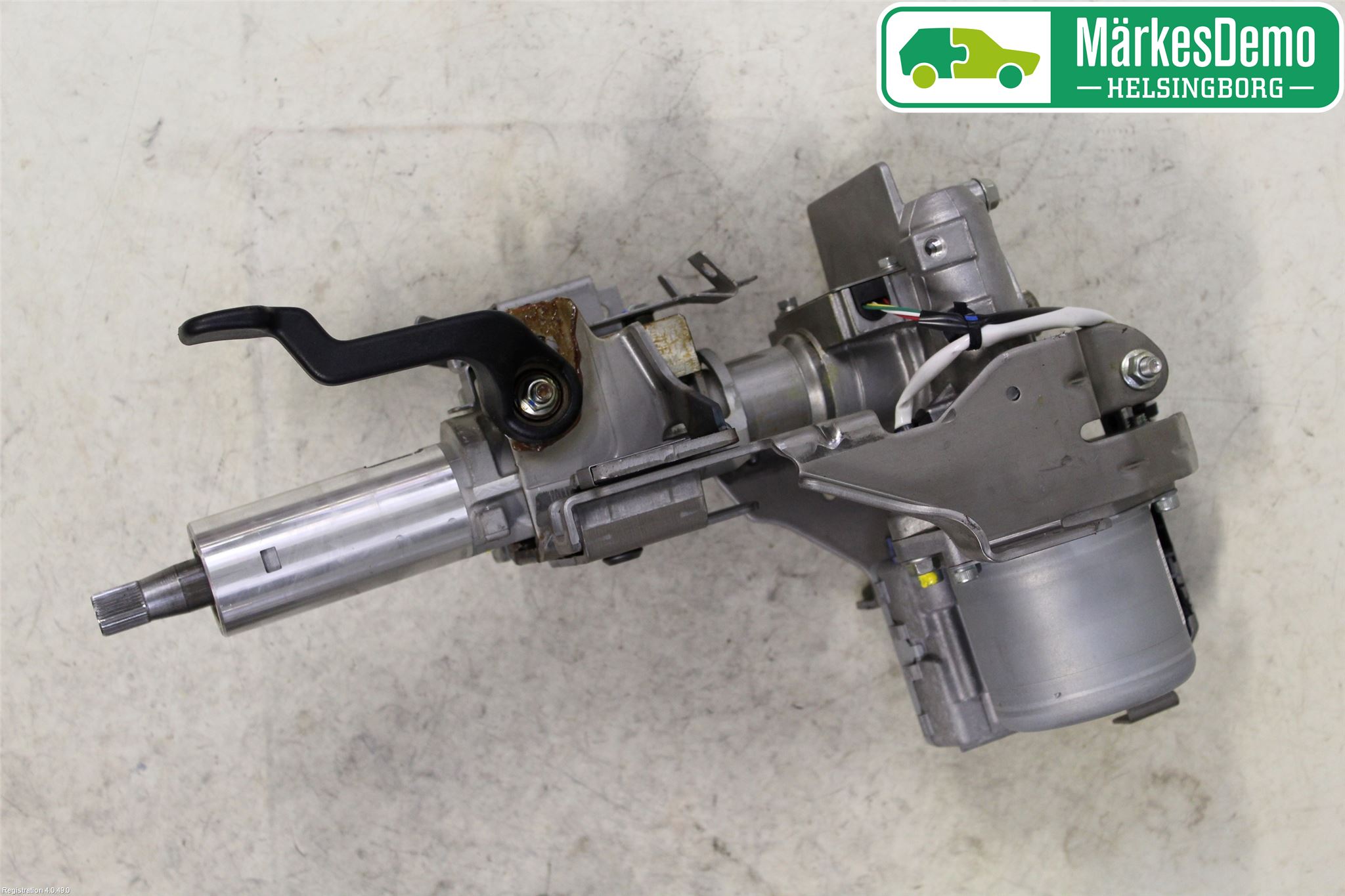 Nissan QASHQAI 14-17 Rattaxelagg Med Inb Servo