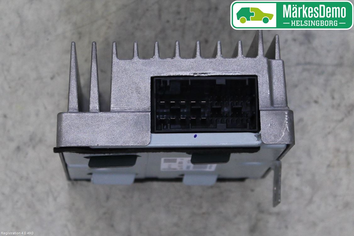 BMW X6 E71/E72   08-14 Radio-Stereo Förstärkare