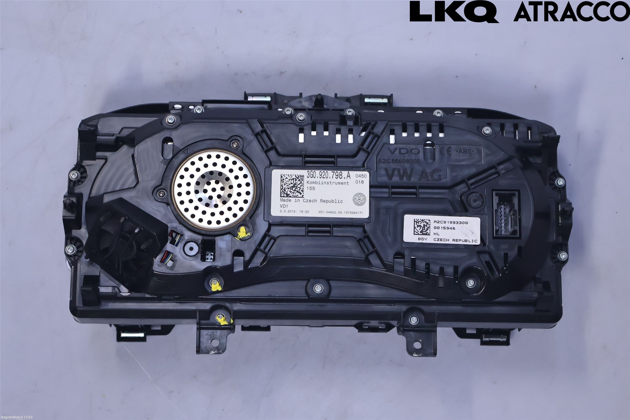 Volkswagen VW PASSAT 15-19 Instrument Komb