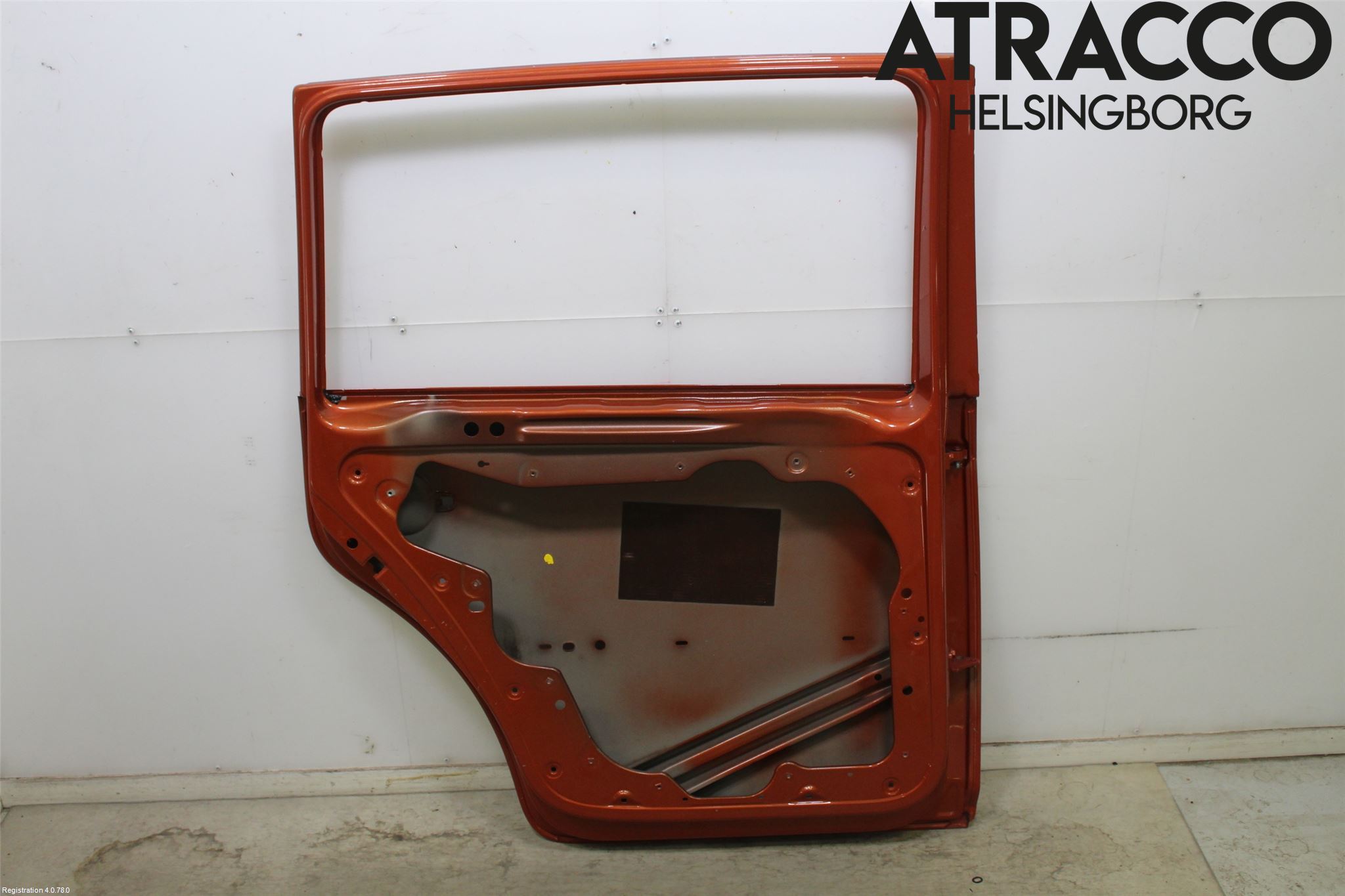 Volkswagen VW TOURAN 03-10 Dörr Bak Vänster