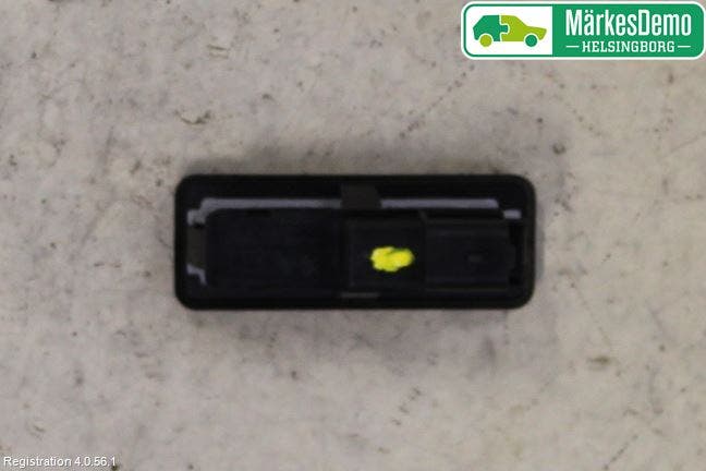 Peugeot 3008 17-24 Bakluckehandtag