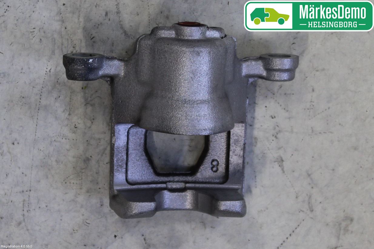 Nissan PULSAR Bromsok Bak Höger