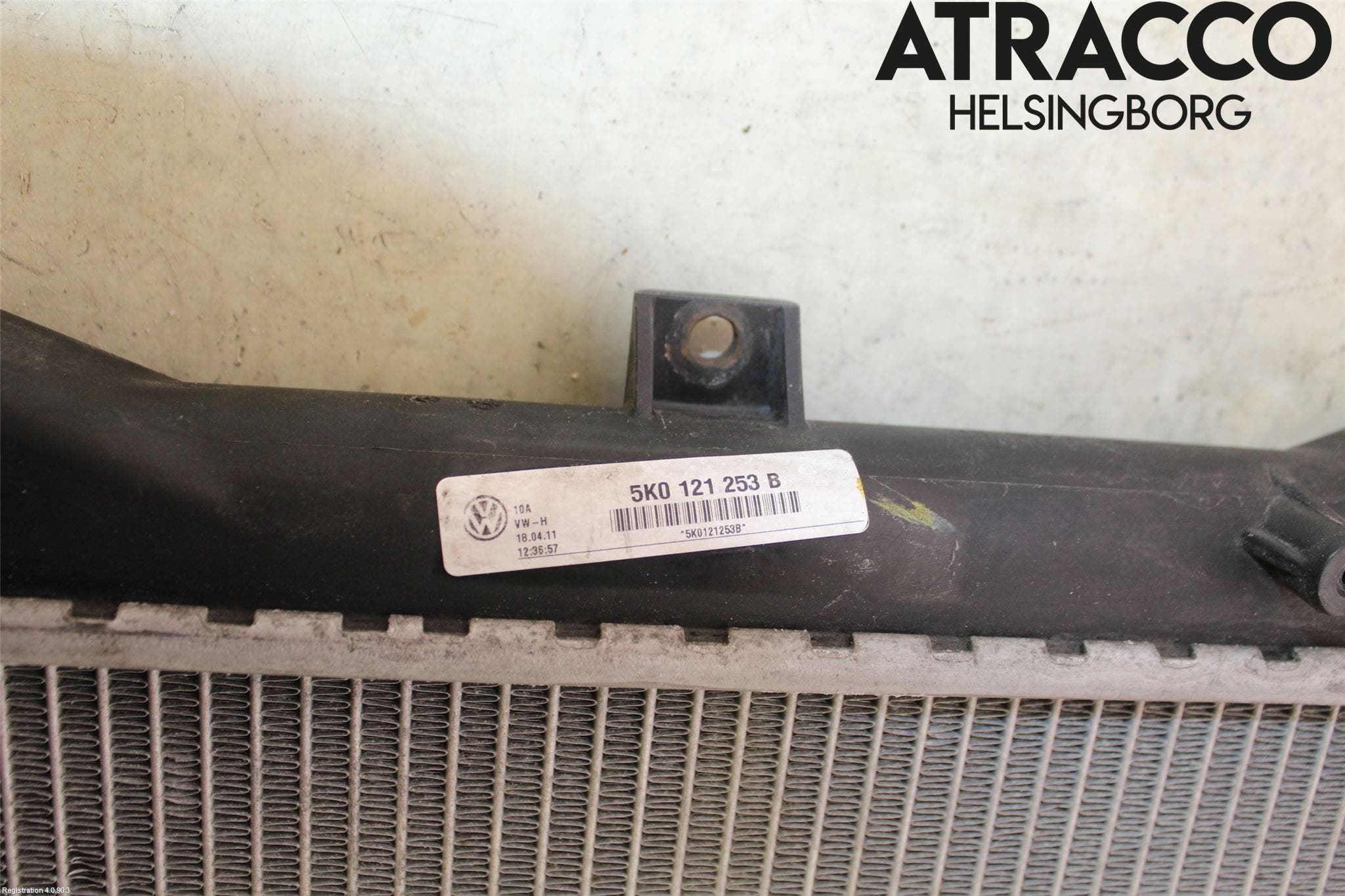 Volkswagen VW PASSAT 11-14 Kylare Aut