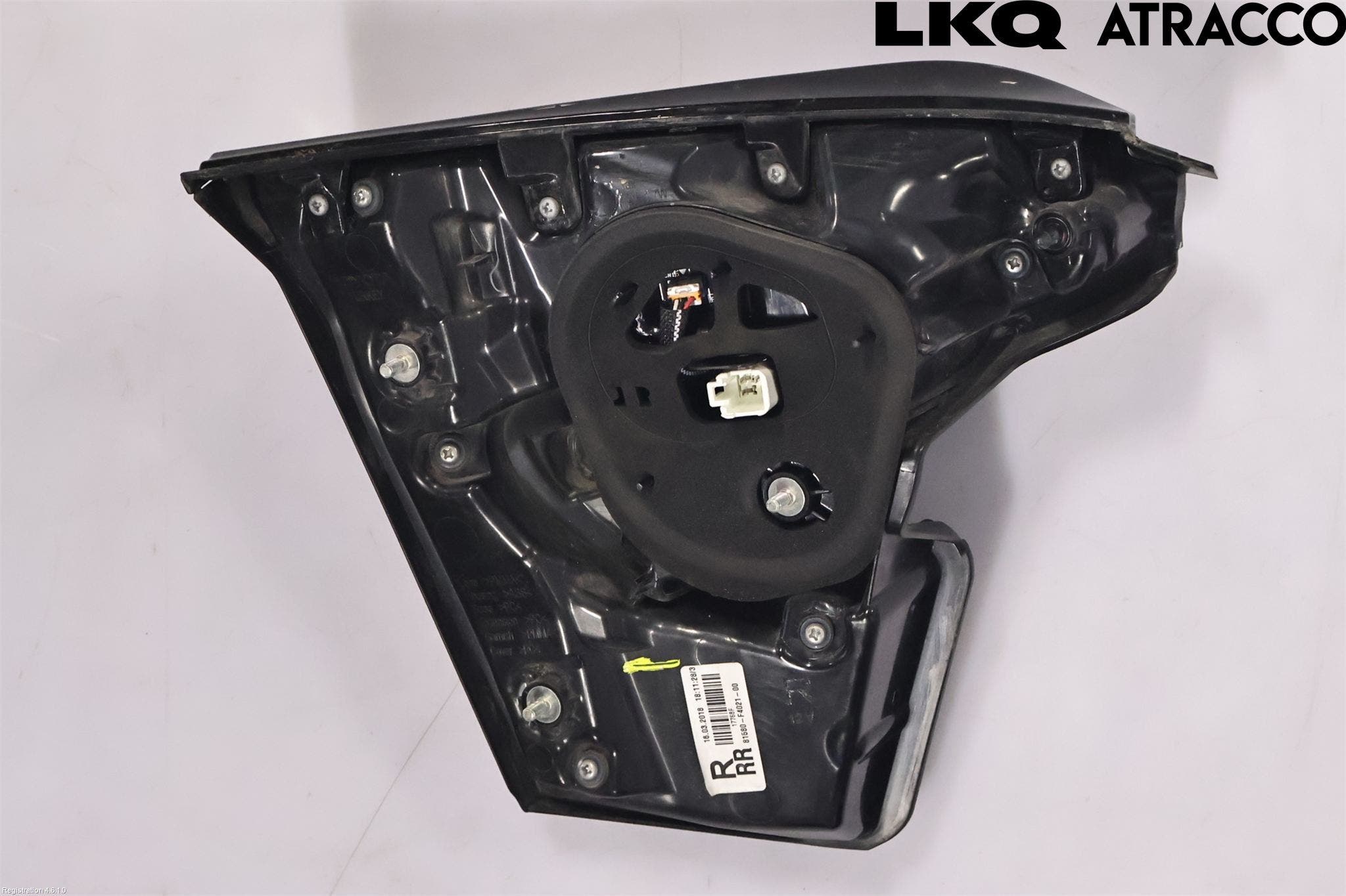 Toyota C-HR 16-23 Bakljus Lucka Hö