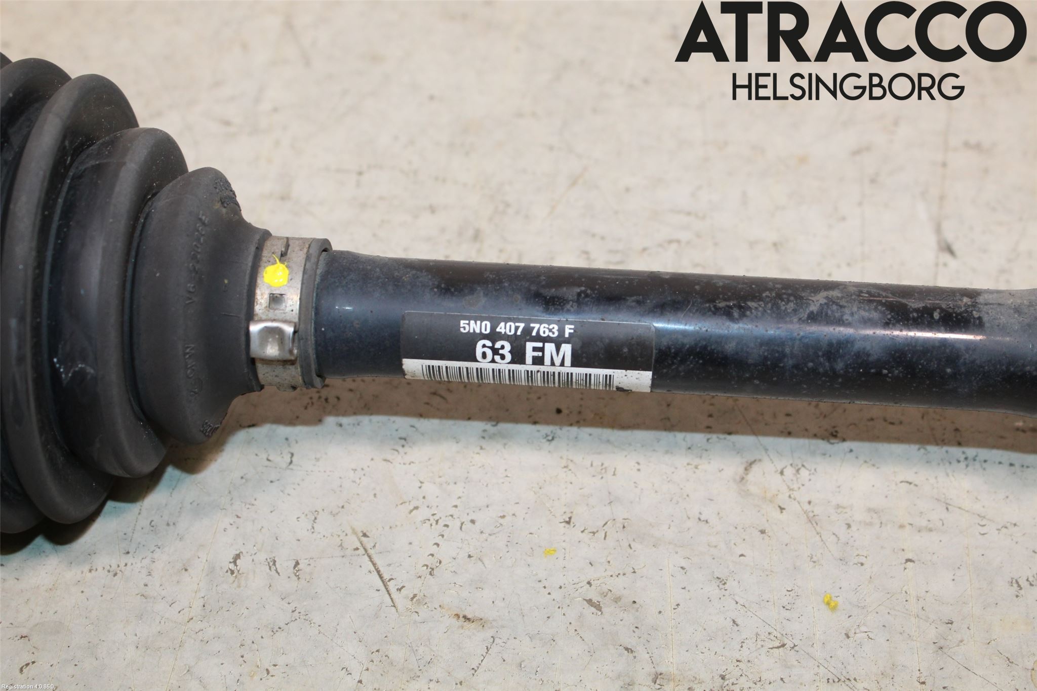 Volkswagen VW TIGUAN 07-16 Drivaxel Fram Vänster