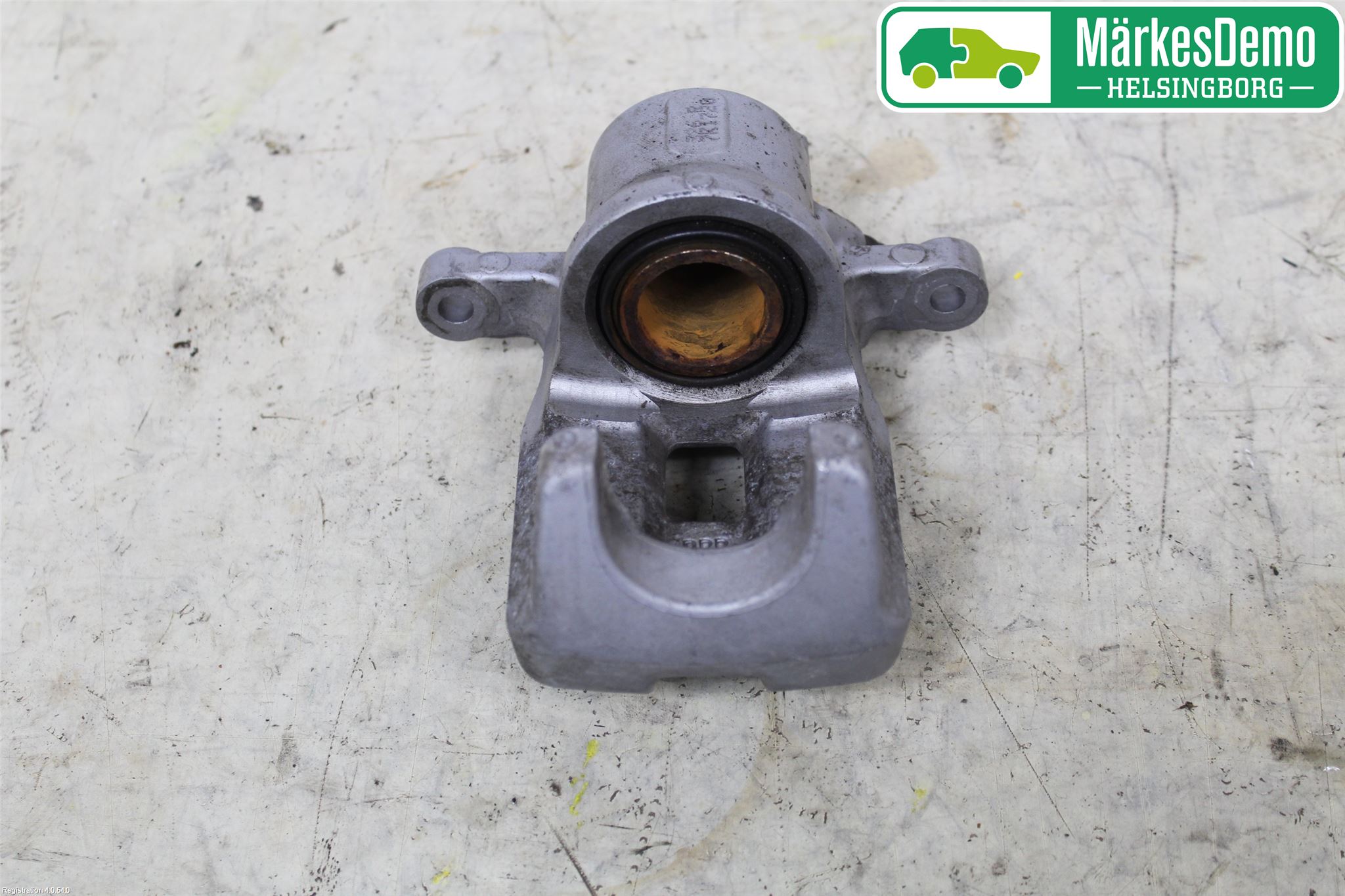 Toyota RAV4 13-18 Bromsok Bak Vänster