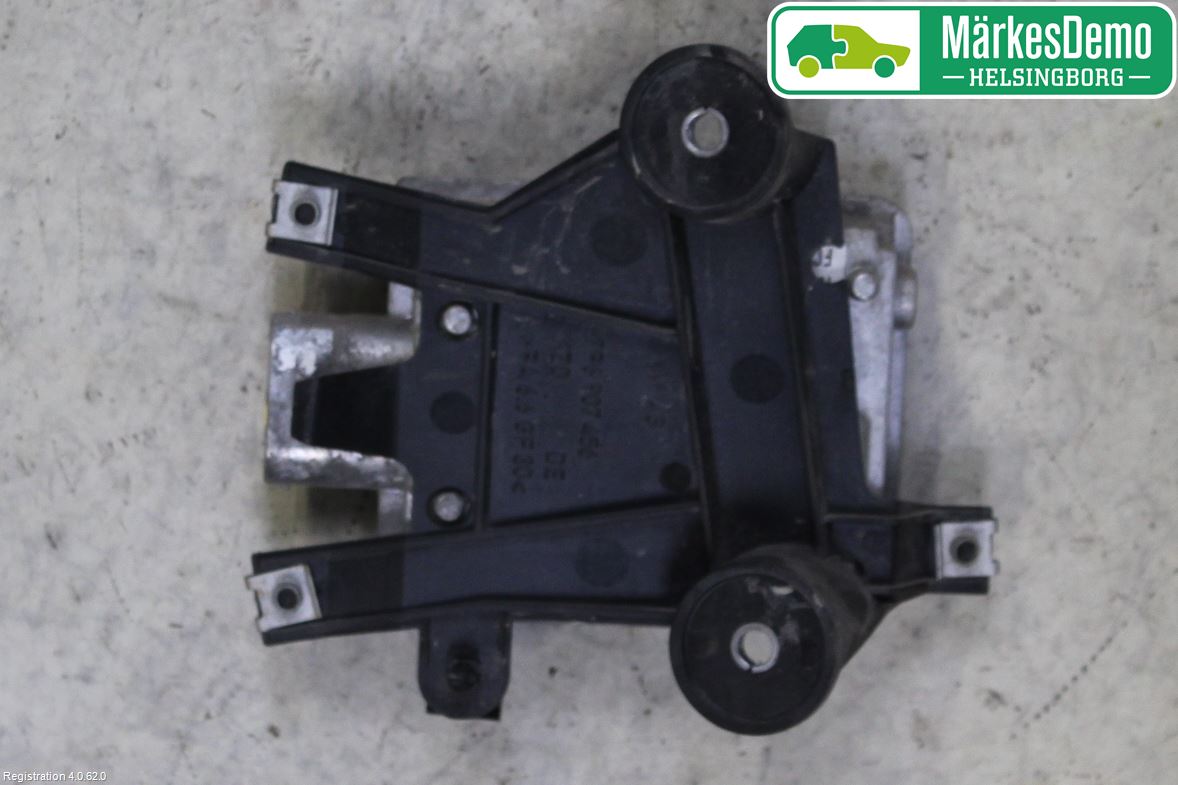 Volkswagen VW TOUAREG 7P 11-18 Sensor Aktivt Kollisionsskydd