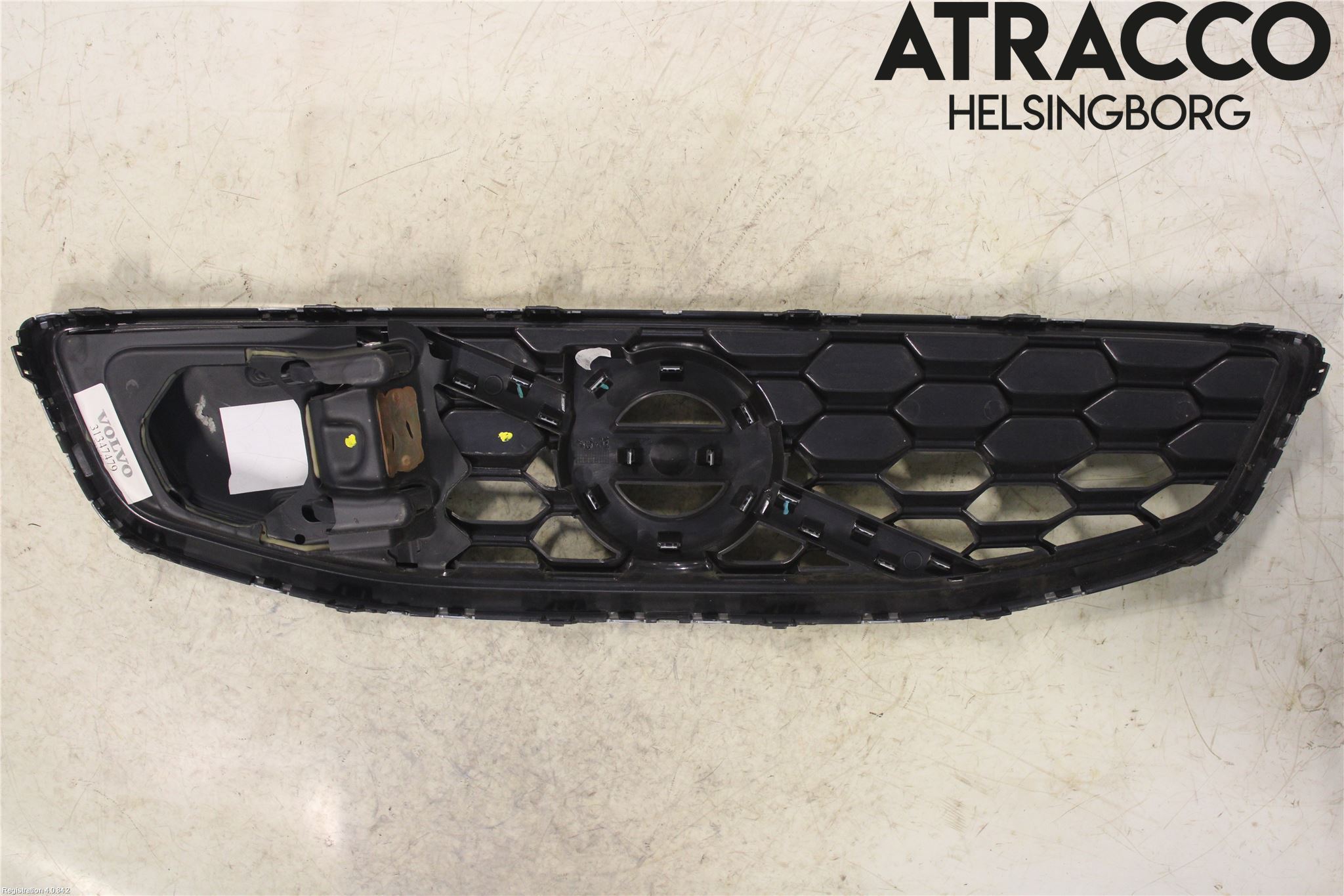 Volvo C30 10-13 Grill Komp