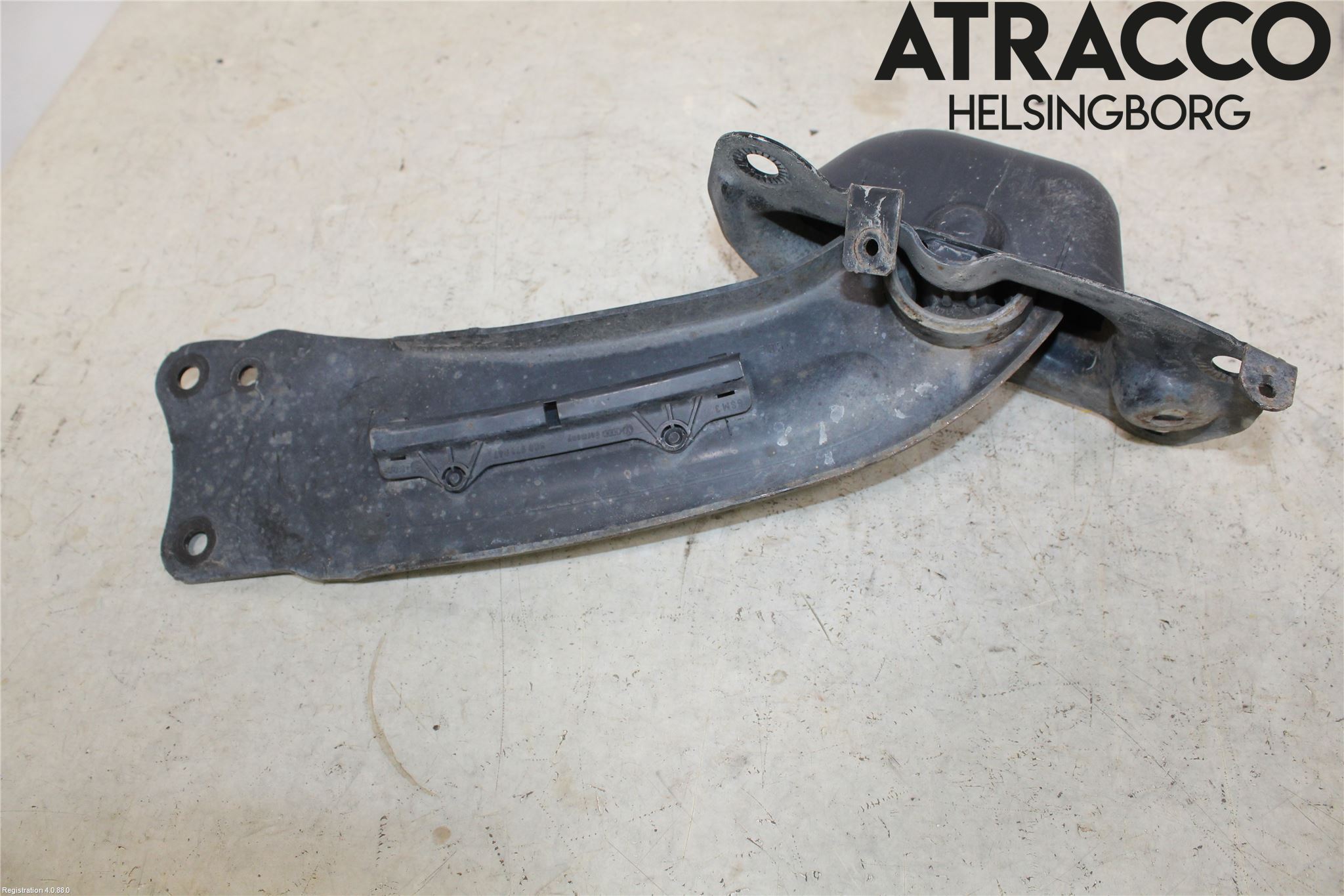 Volkswagen VW TIGUAN 07-16 Bärarm Bak Vänster
