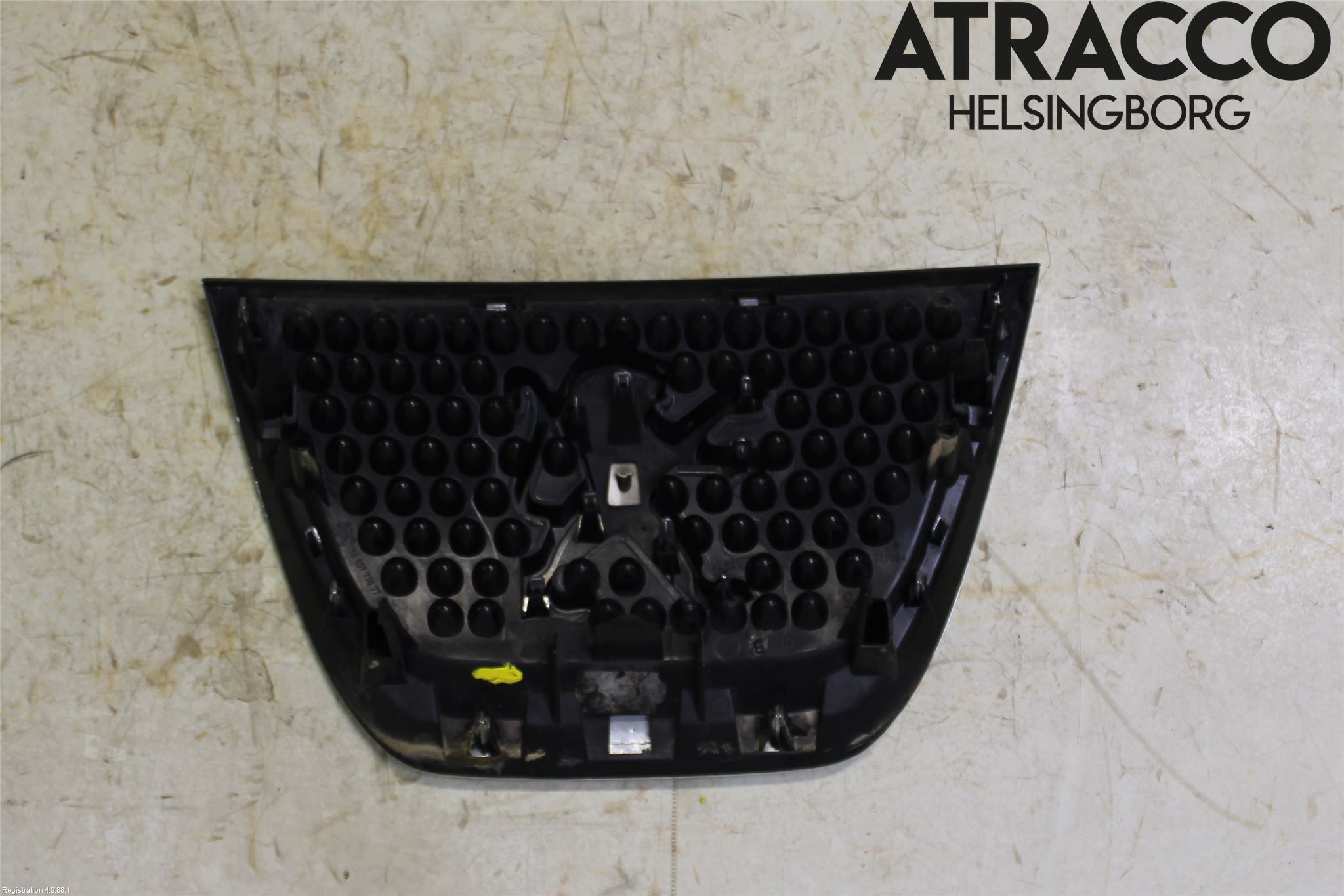 Peugeot 3008 09-16 Emblem