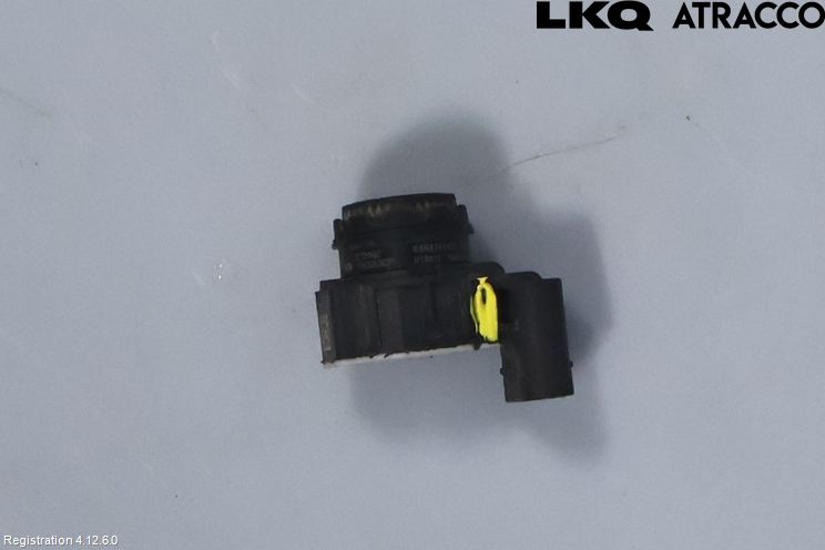 Volvo V60 19- Parkeringshjälp Frontsensor