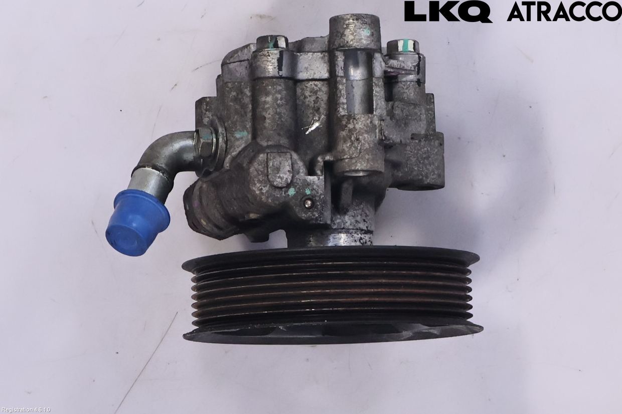 Toyota HILUX 16- Styrservopump