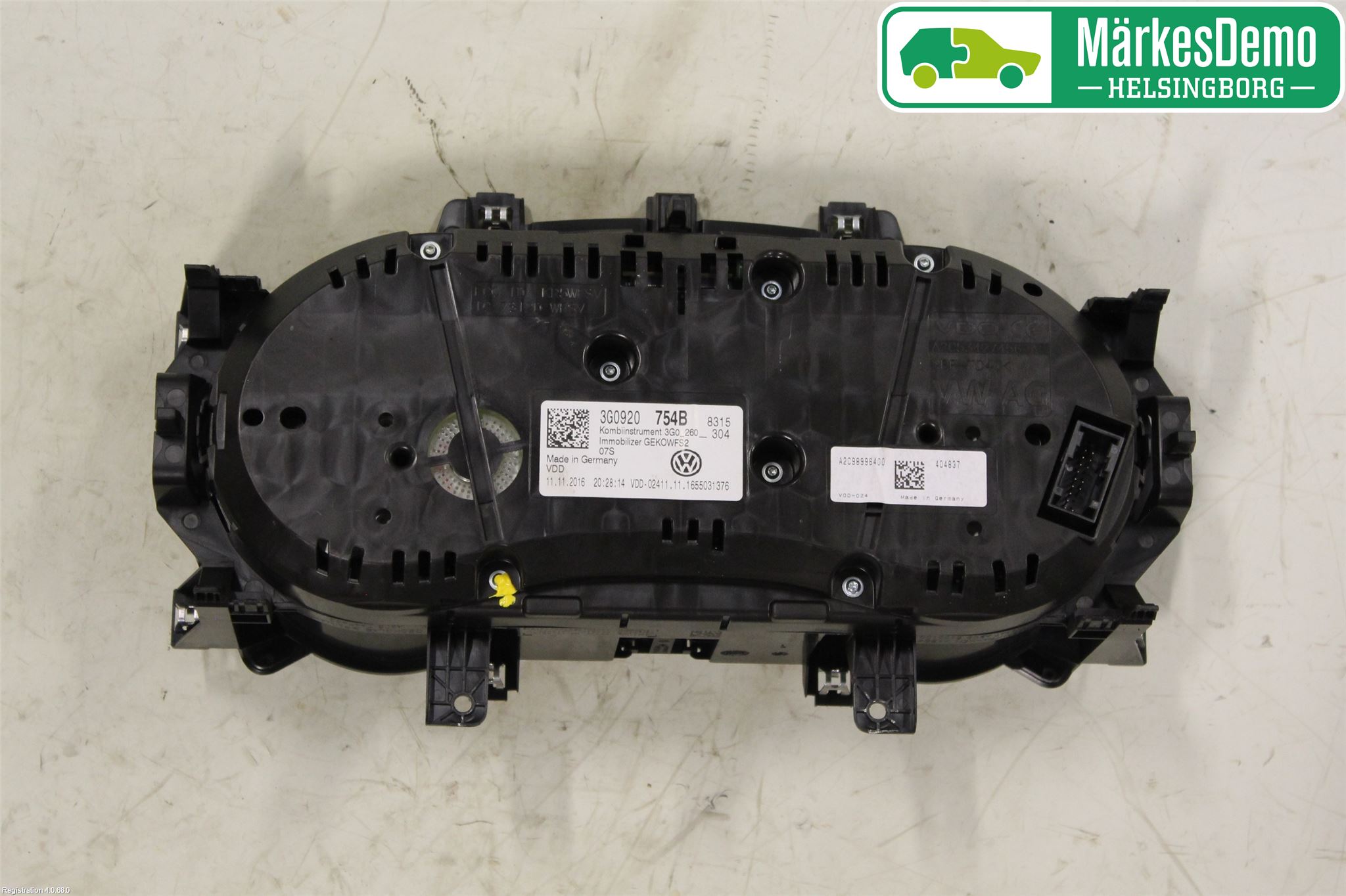 Volkswagen VW PASSAT 15-19 Instrument Komb