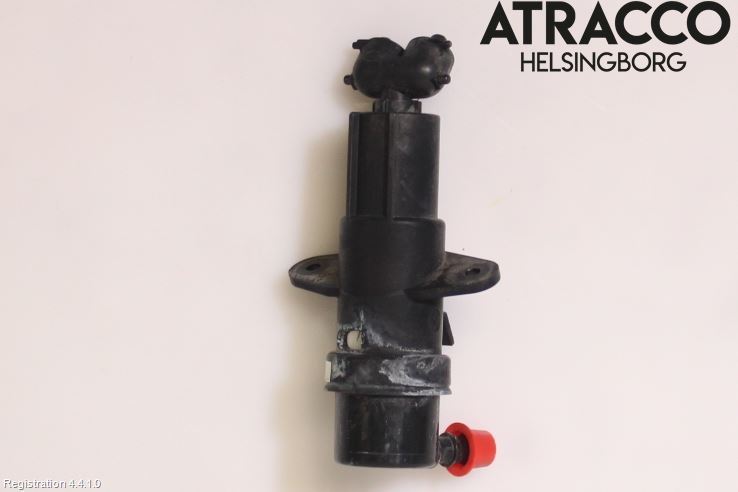 BMW X3 E83     03-10 Spolarmunstycke Strålkastare