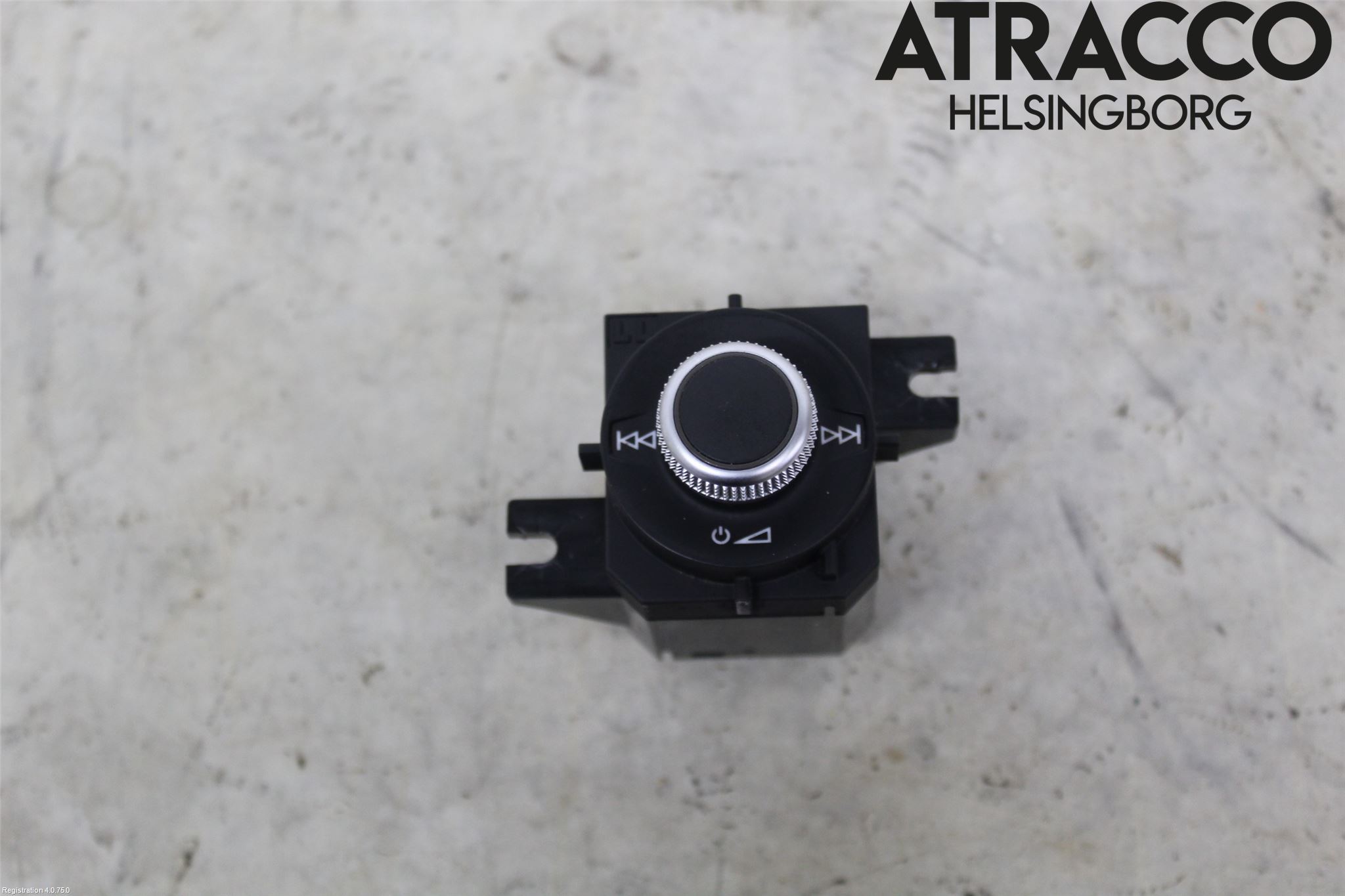 Audi Q2/SQ2 17- Strömställare Övrigt