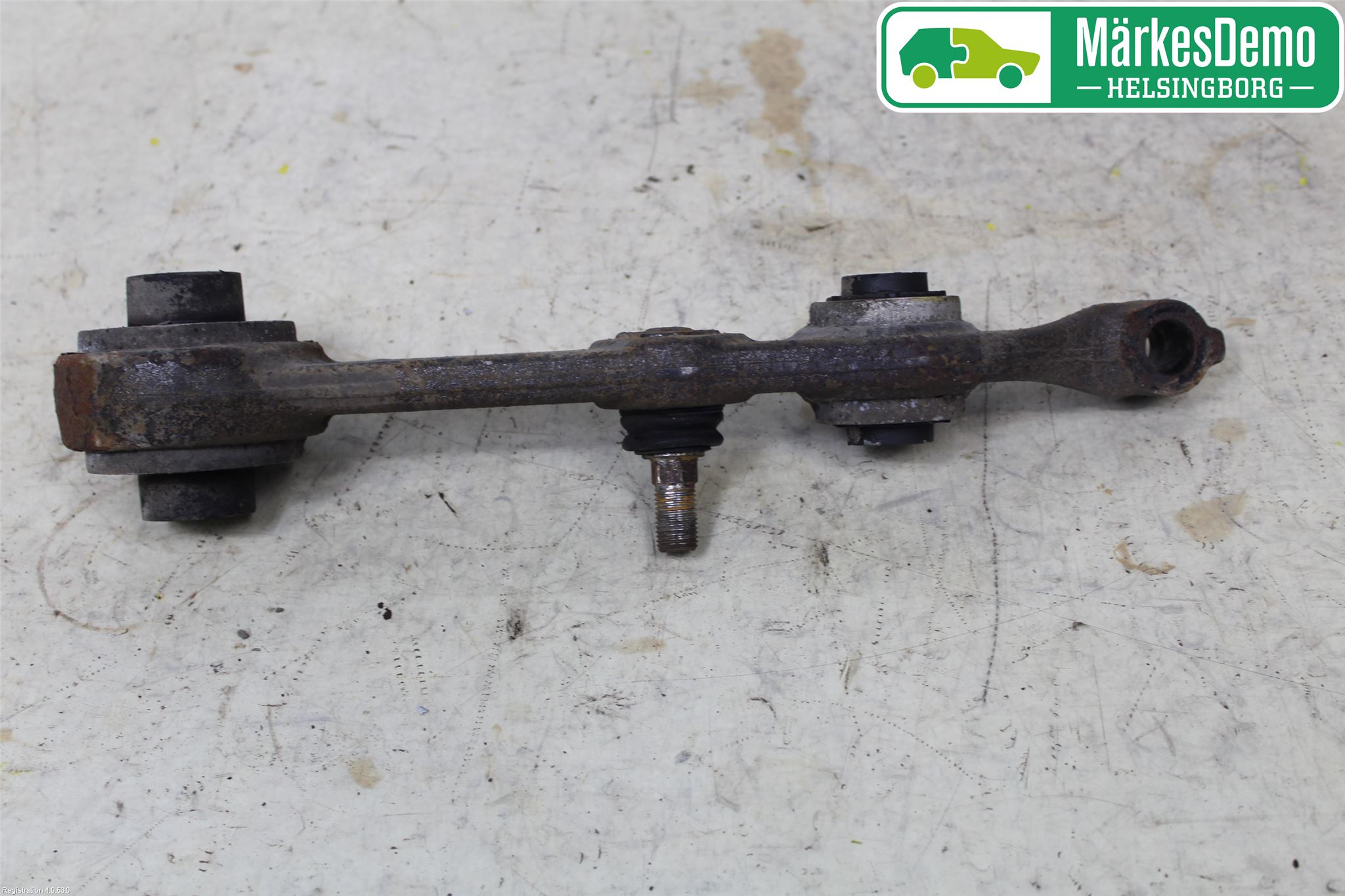 Mercedes-Benz MB E-KLASS (W211) 02-09 Bärarm Fram Undre Hö