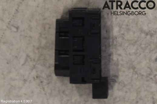 Toyota RAV4 19- Strömställare Stolminne