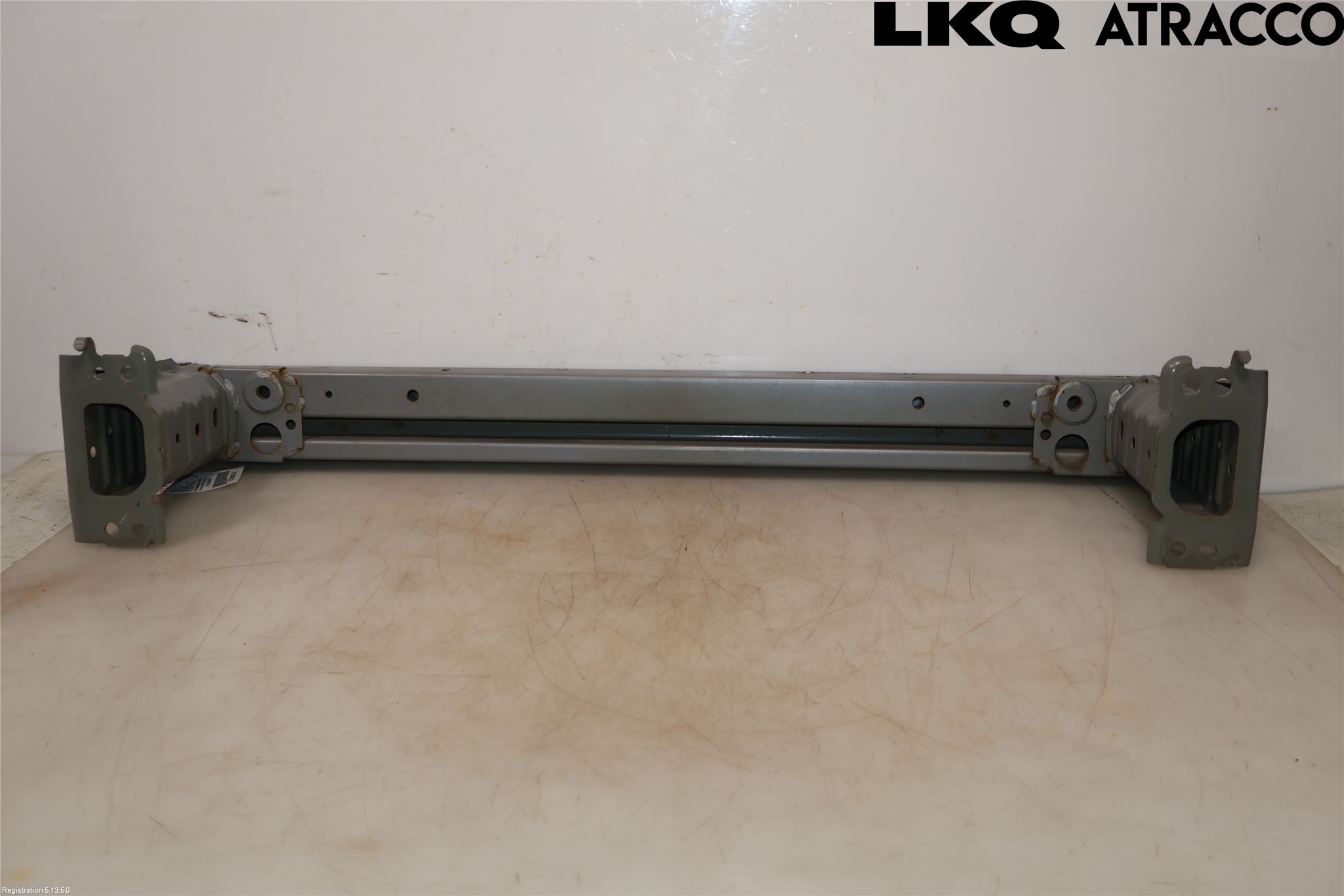 Toyota AVENSIS 09-15 Stötfångarbalk Fram