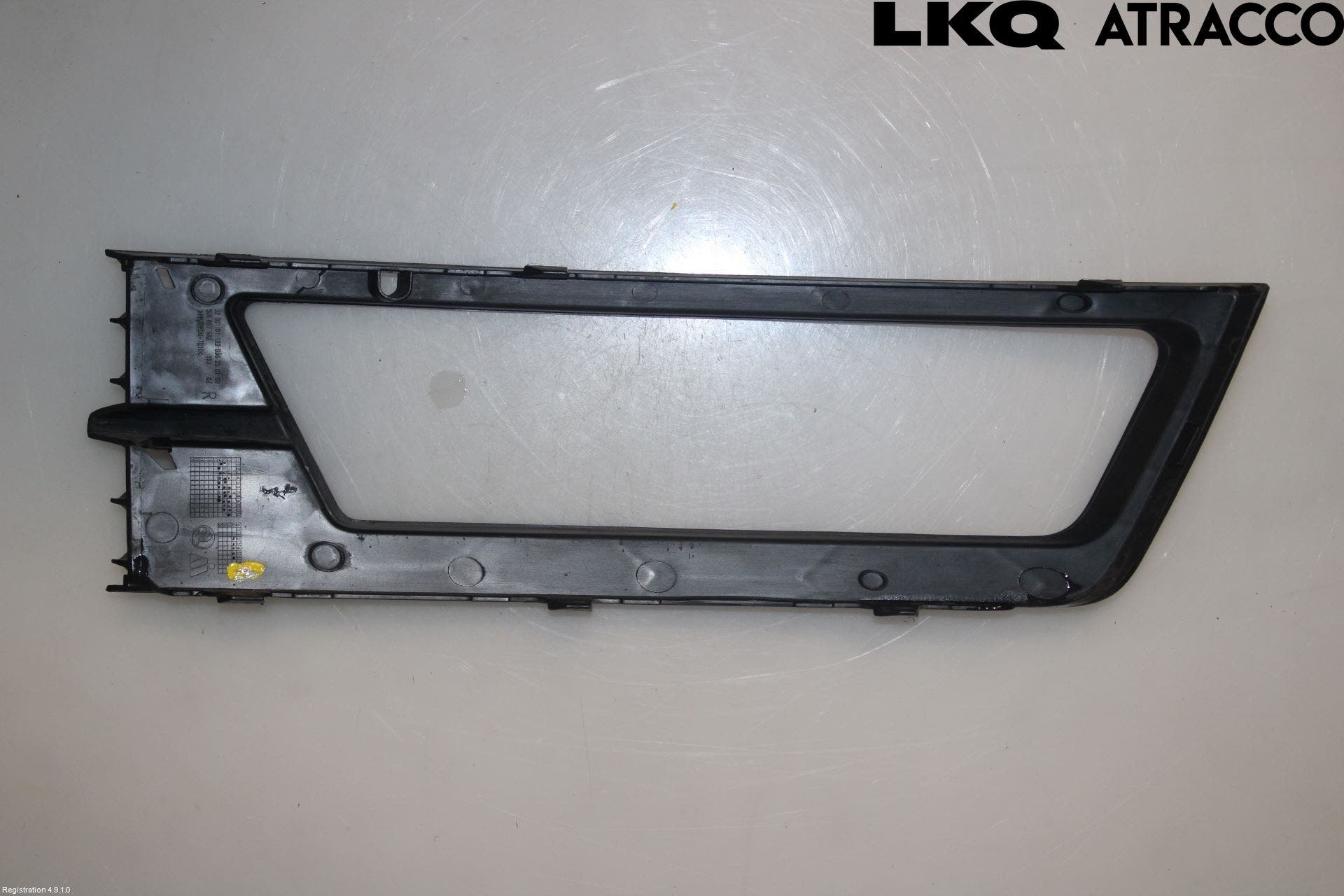 Skoda RAPID Grilldel Höger