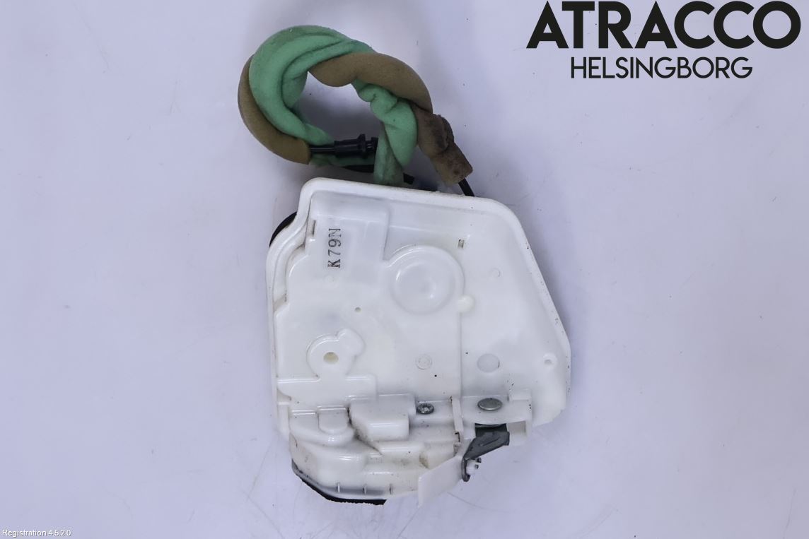 Mazda CX-5 17- Centrallåsmotor Höger