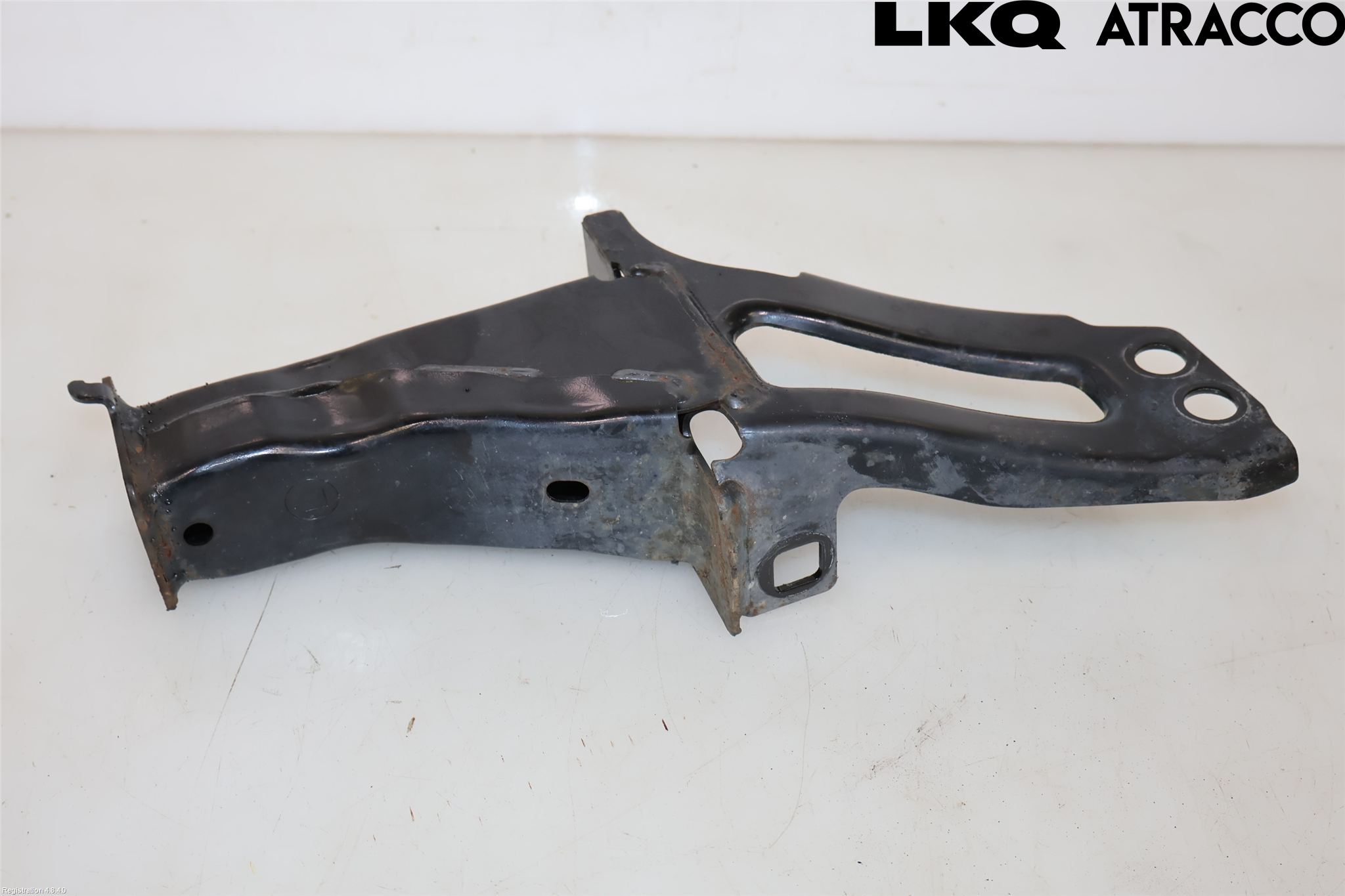 Volvo XC60 14-17 Stötfångarbärjärn Fram