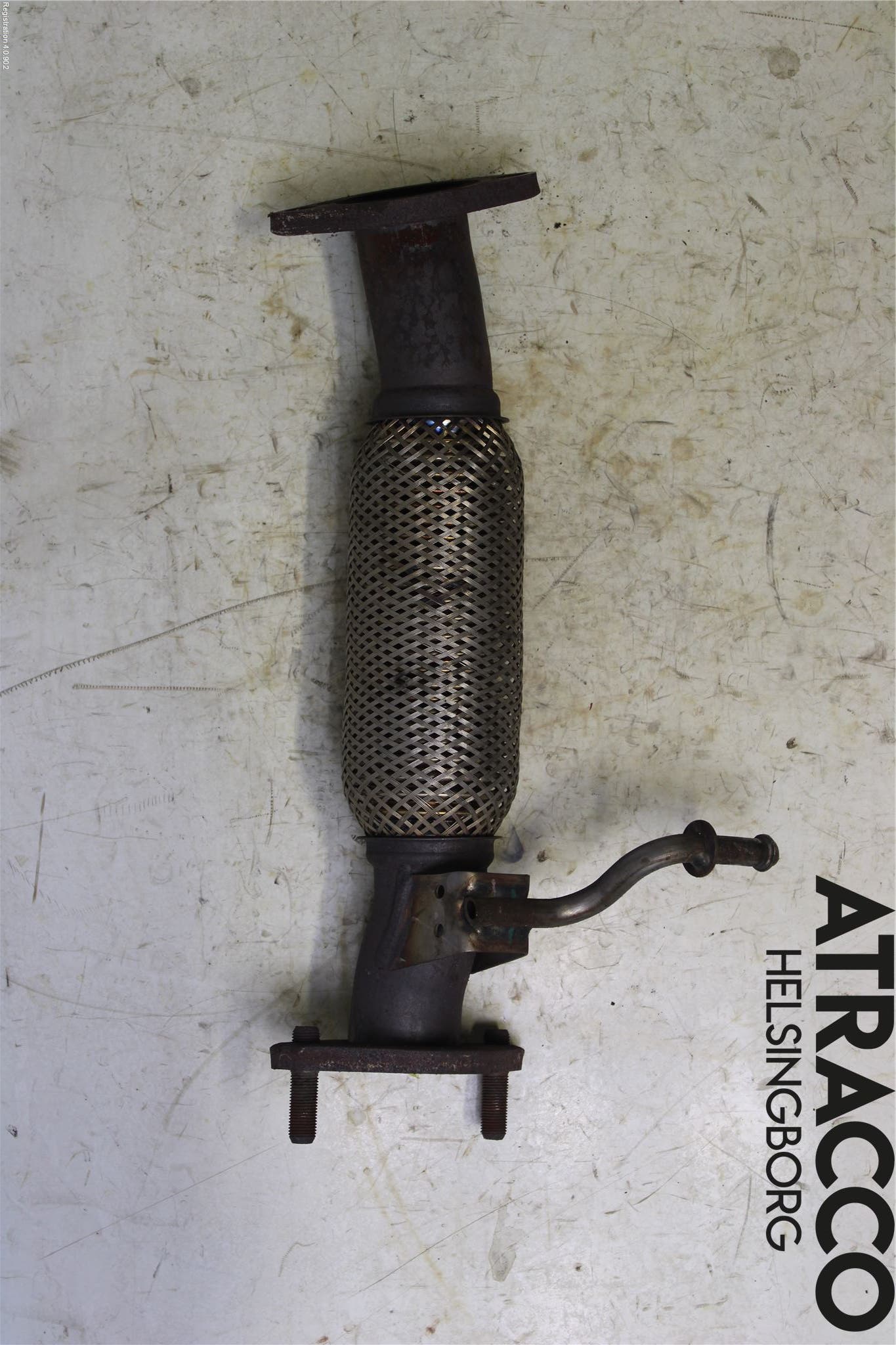 Hyundai TUCSON 05- Avgas Främre Rör