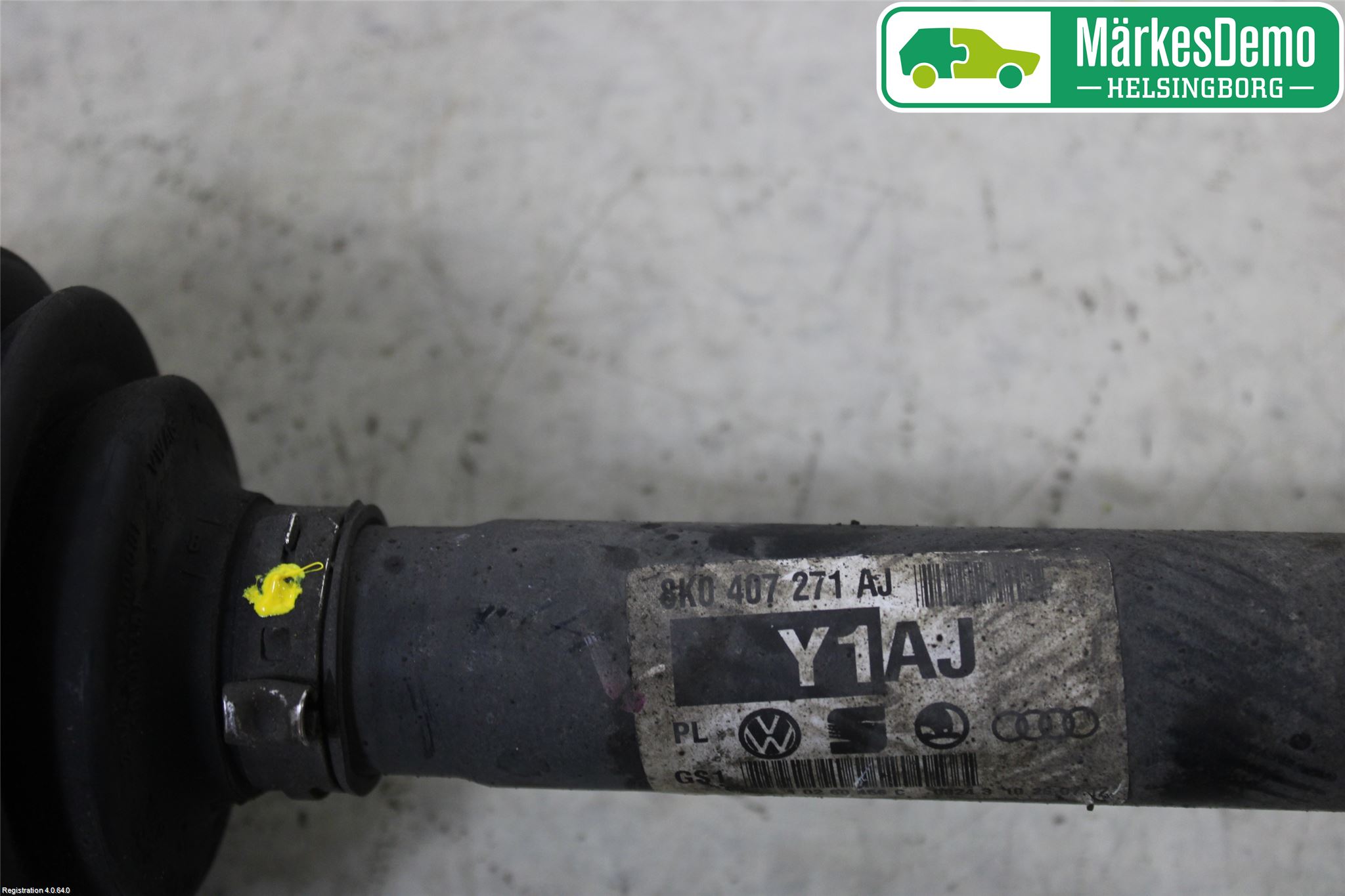 Audi A4 12-15 Drivaxel Fram Höger