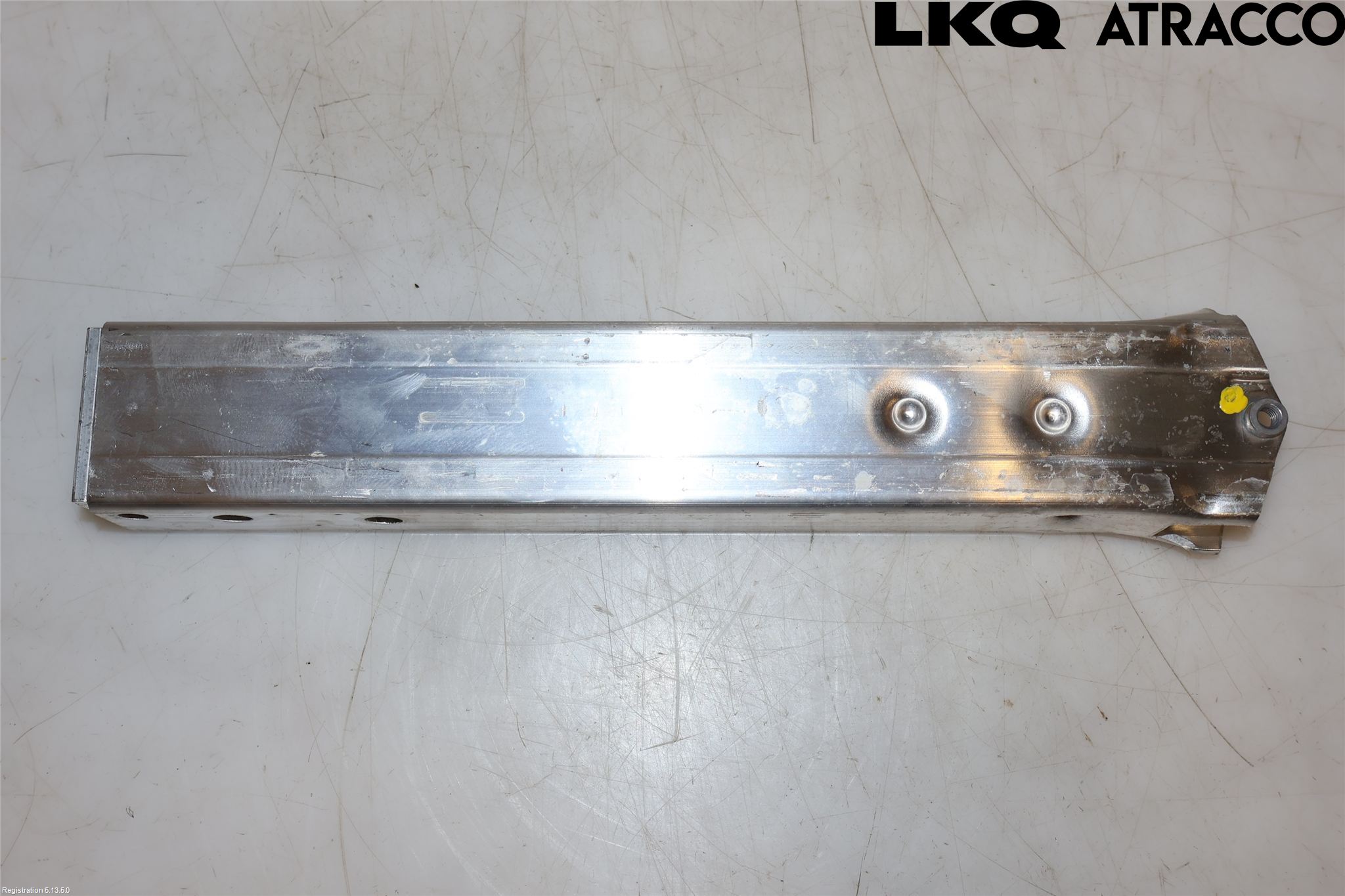 Mini COUNTRYMAN F60 17-23 Stötfångarbärjärn Fram