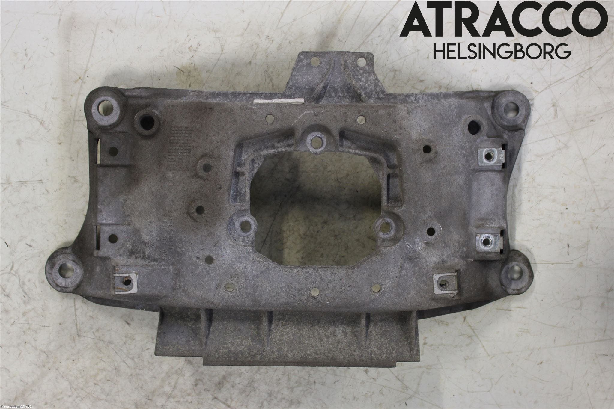 Audi A6/S6 4G 11-18 Växellådsbalk