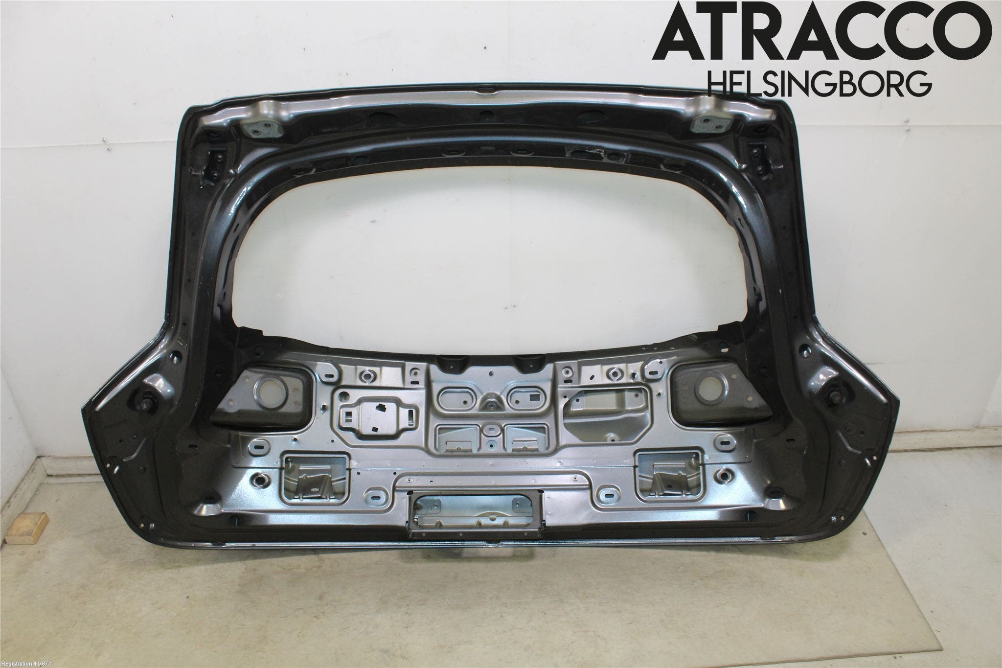 Opel INSIGNIA 09-16 Baklucka Kombi