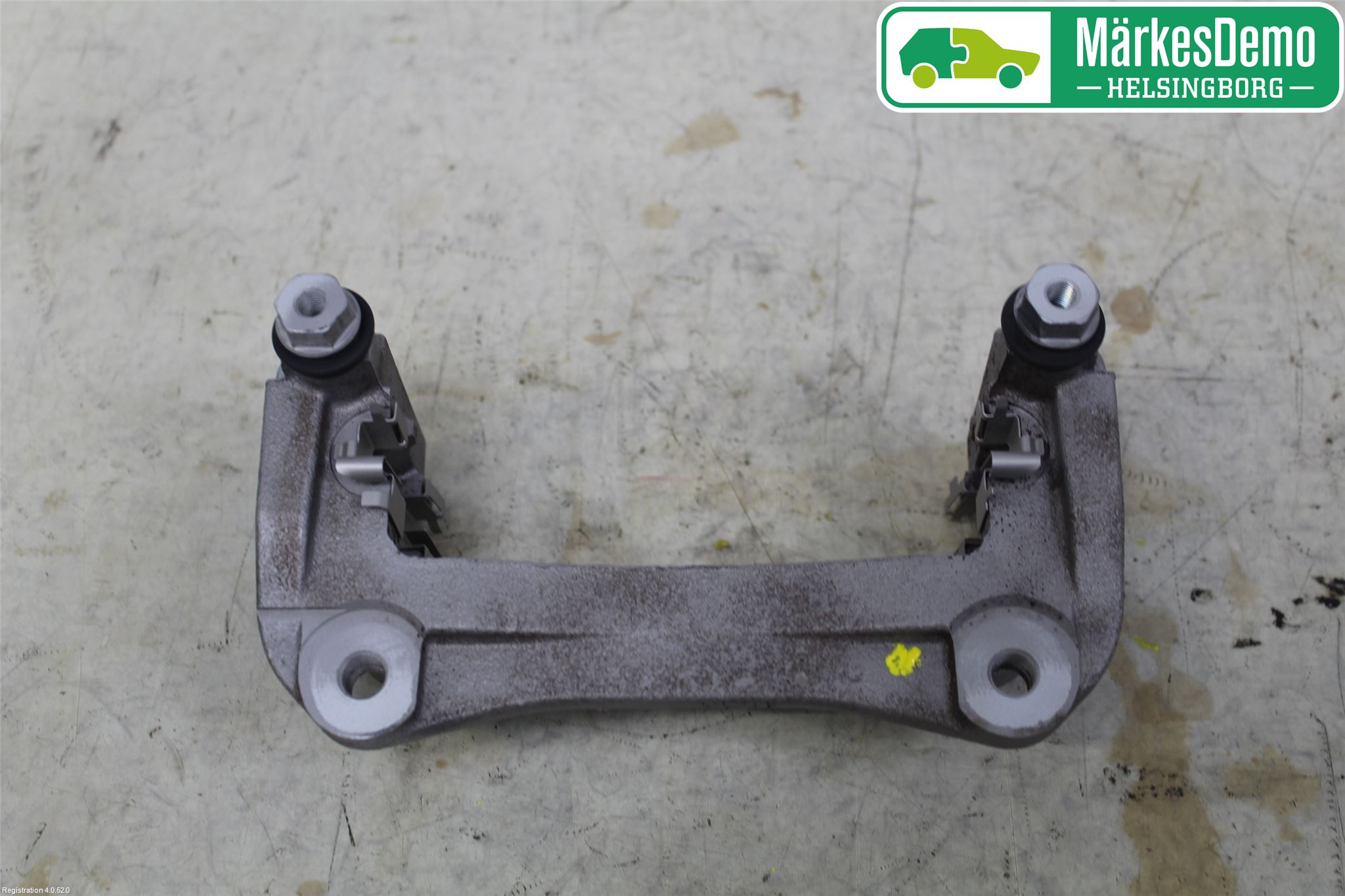 Toyota RAV4 13-18 Bromsokshållare