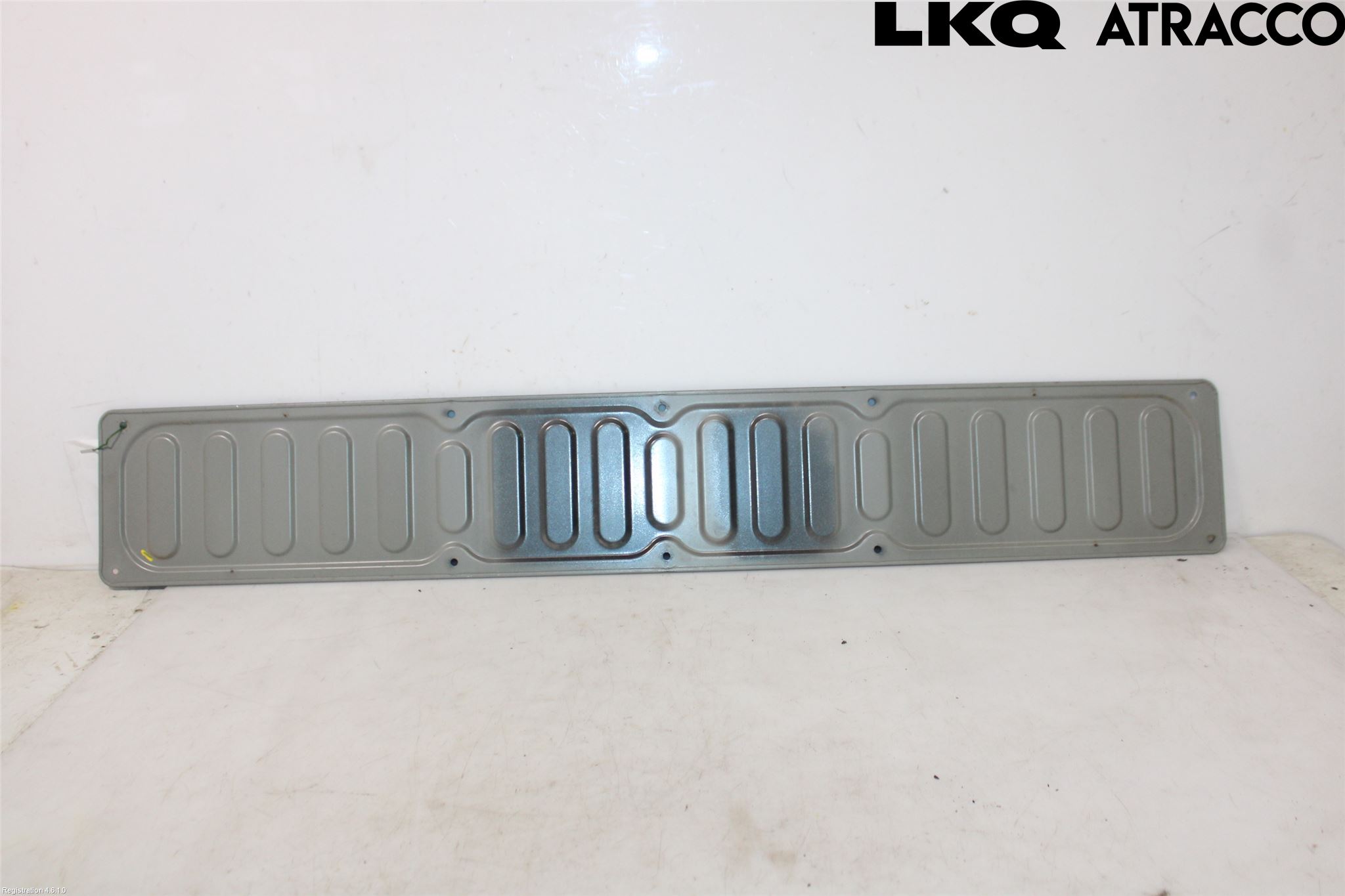 Toyota HILUX 16- Flakläm