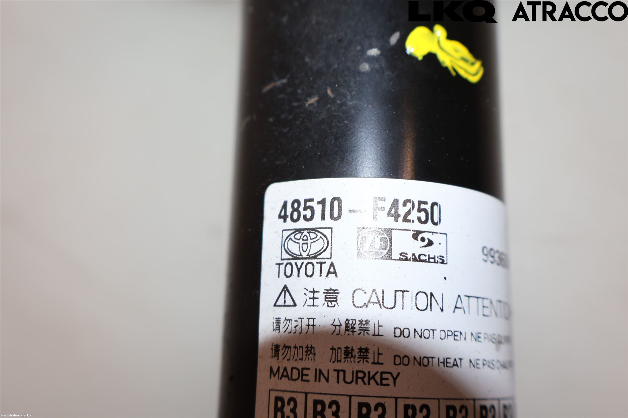 Toyota C-HR 24- Fjäderben Fram Höger