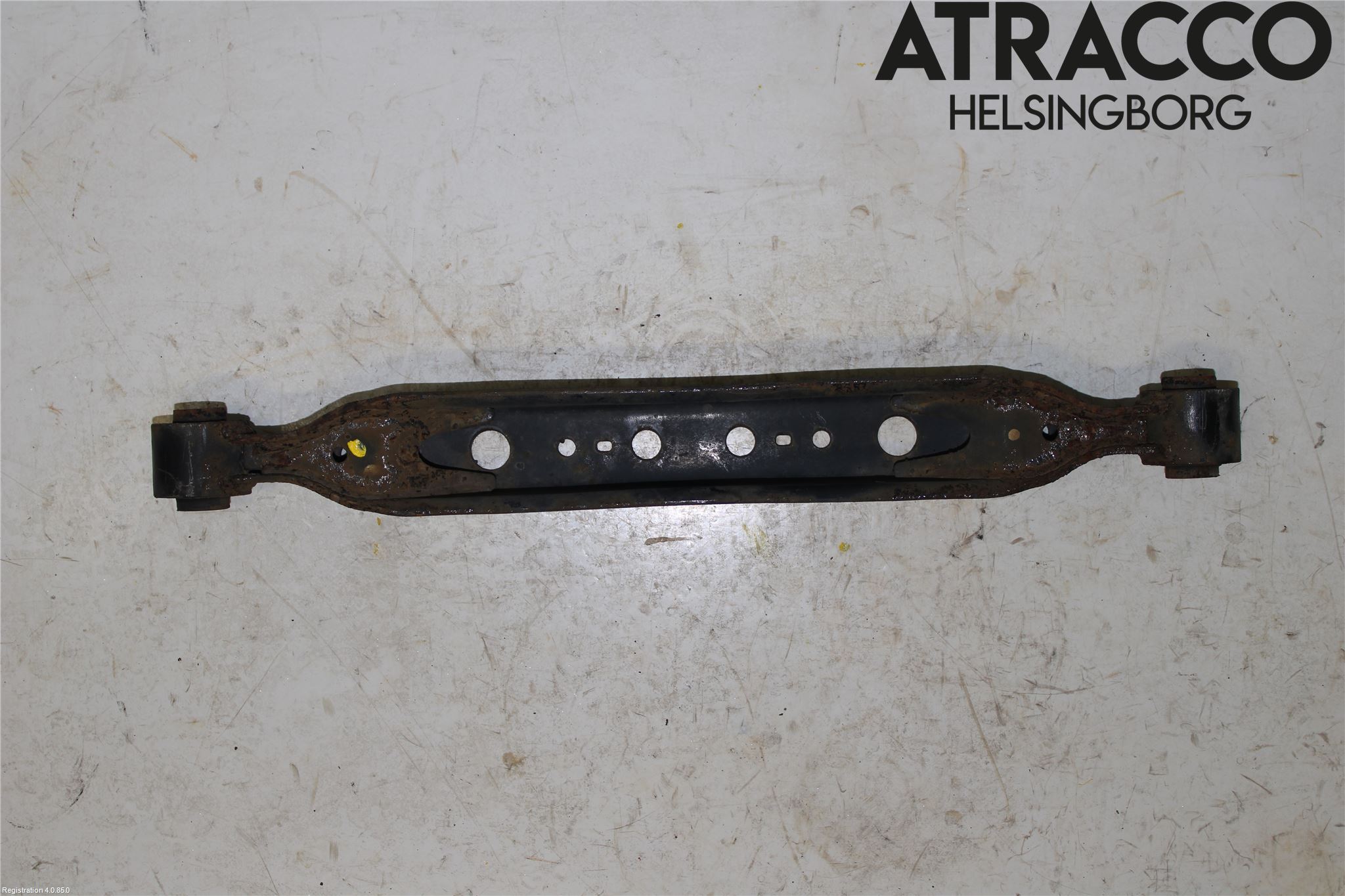 Nissan QASHQAI 14-17 Bärarm Bak Vänster