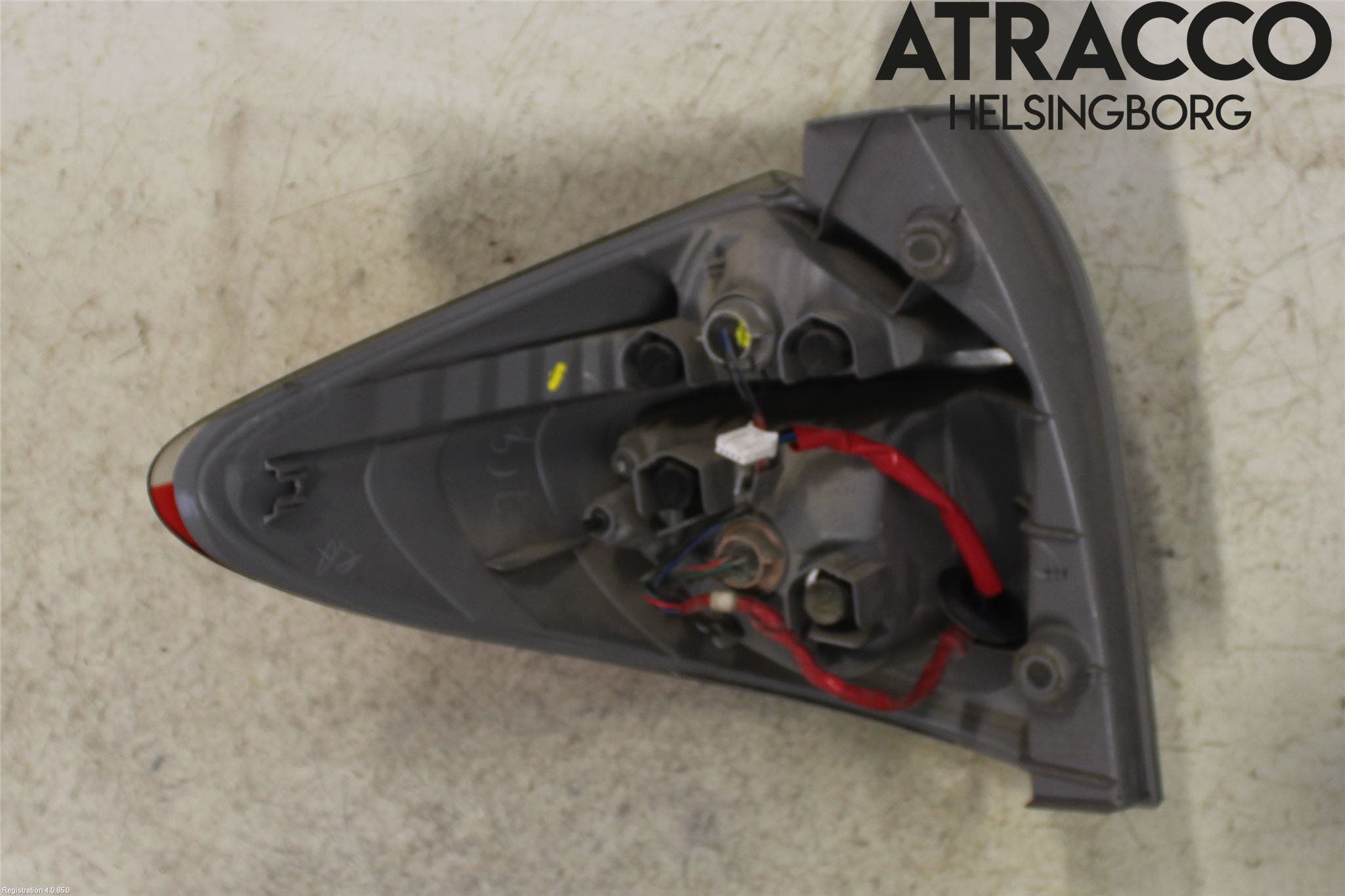 Toyota VERSO-S 11-16 Bakljus Höger