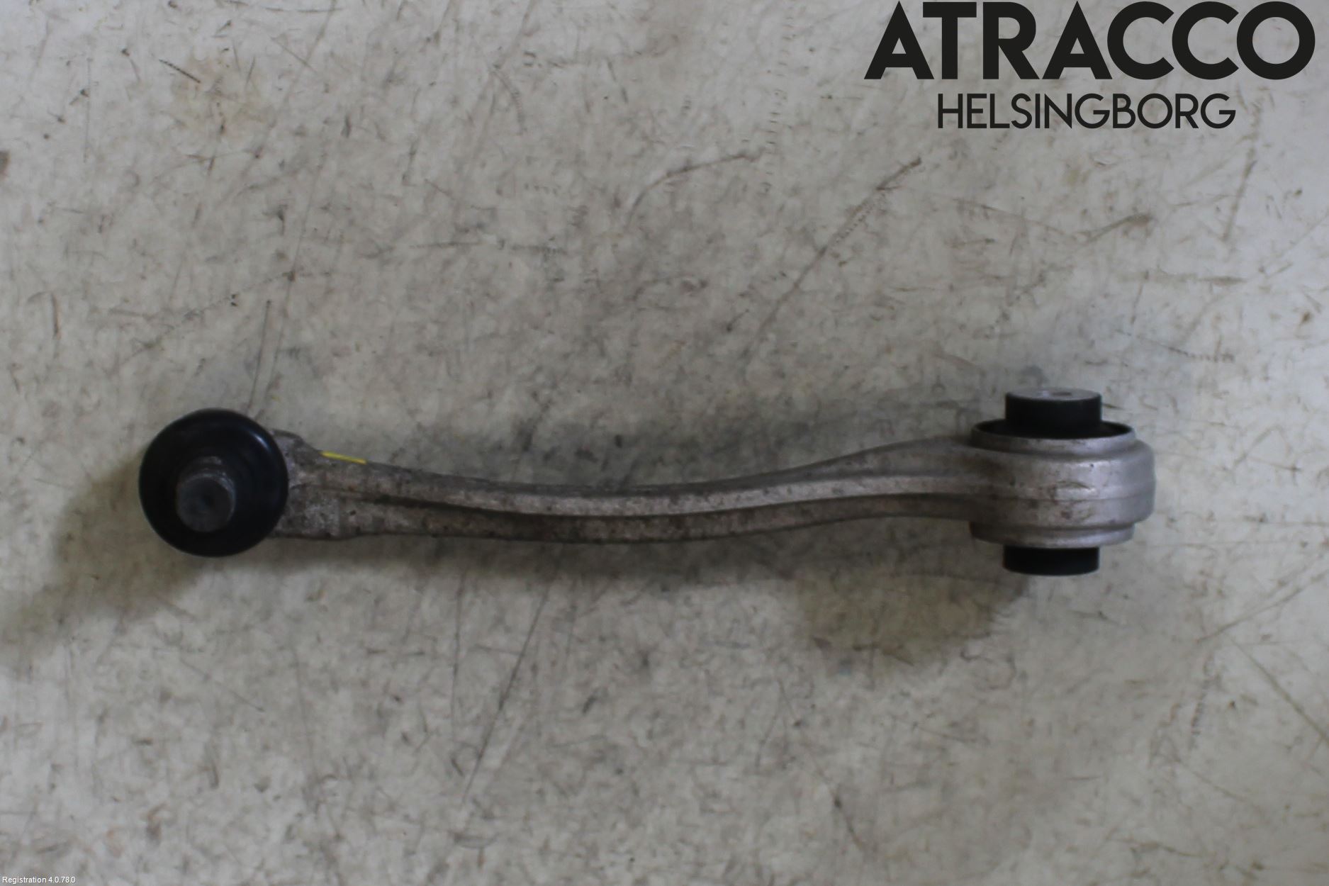 Audi A4/S4 B9 16-19 Bärarm Fram Övre Hö