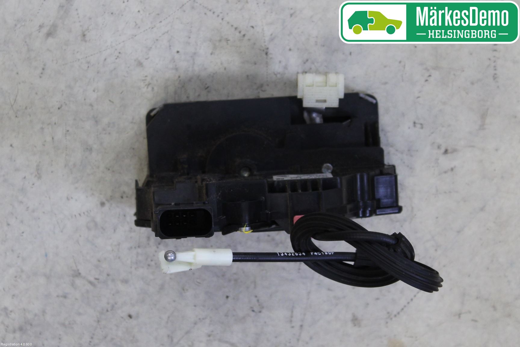 Opel CORSA E 15-19 Centrallåsmotor Vänster