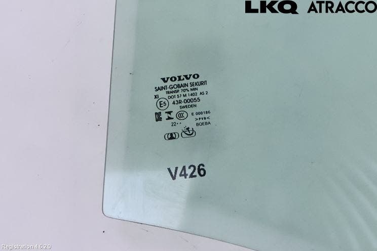 Volvo XC60 18- Dörruta Bak Vänster