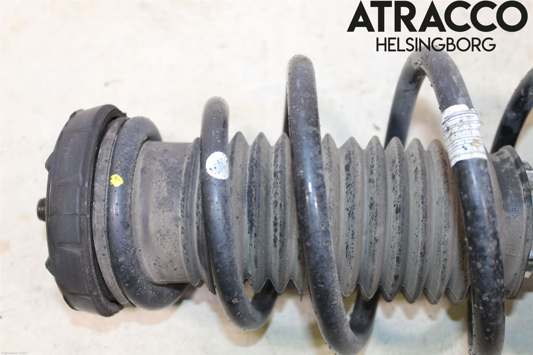 Opel ASTRA J 10-15 Fjäderben Fram Vänster