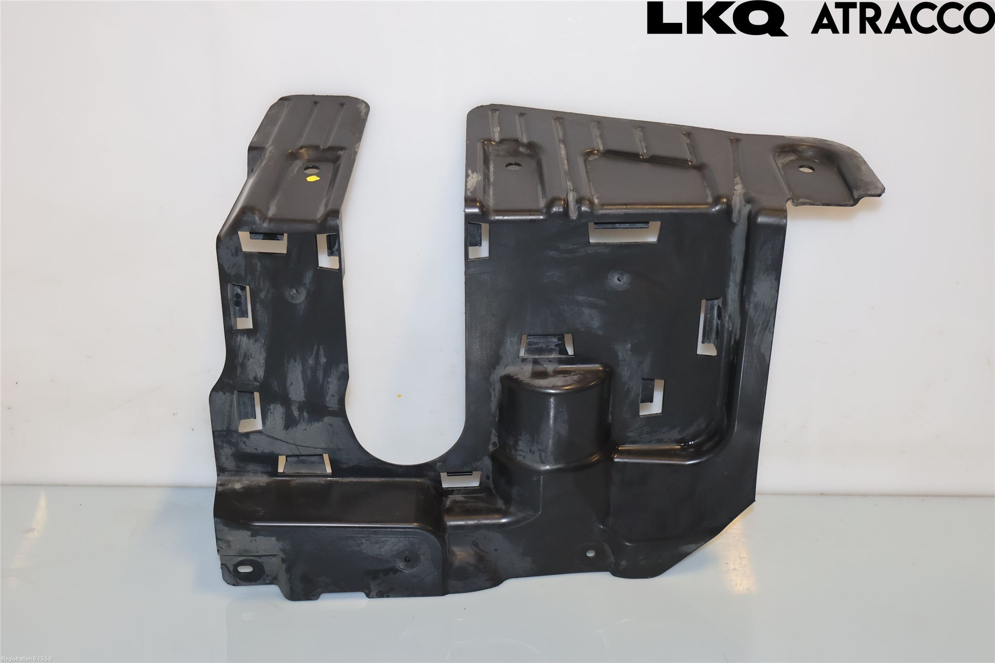 BMW X7 G07 19- Hasplåt Plåt-Plast