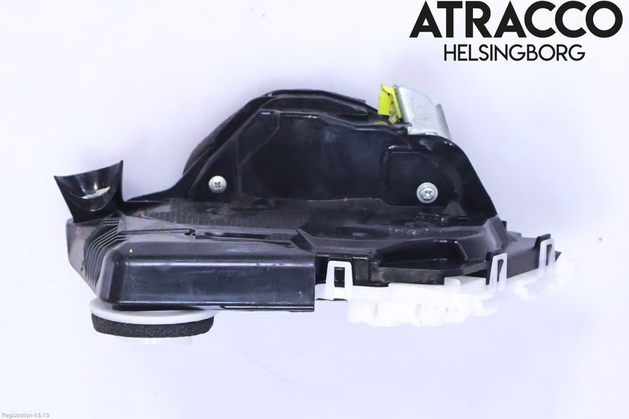 Toyota YARIS XP130 15-20 Centrallåsmotor Vänster