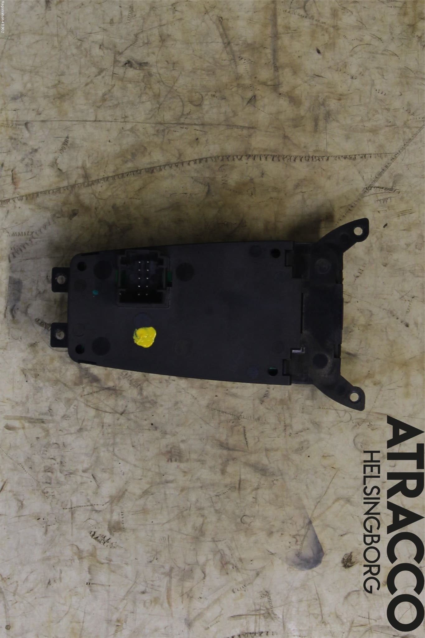 BMW X6 E71/E72 08-14 Strömställare Parkeringsbroms