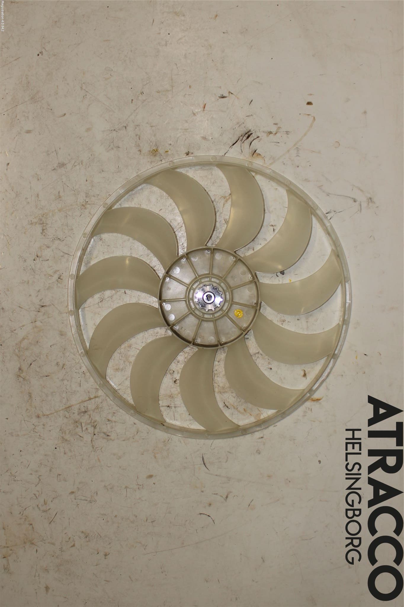 Mitsubishi OUTLANDER 13-21 Kylfläkt-Vinge