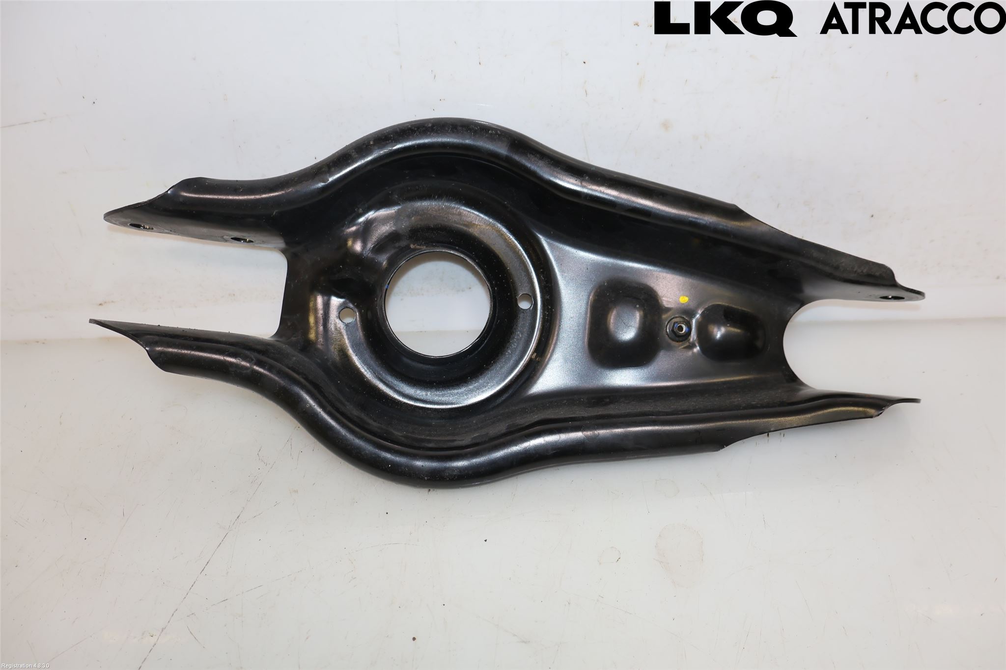 Tesla MODEL Y 21- Bärarm Bak Vänster